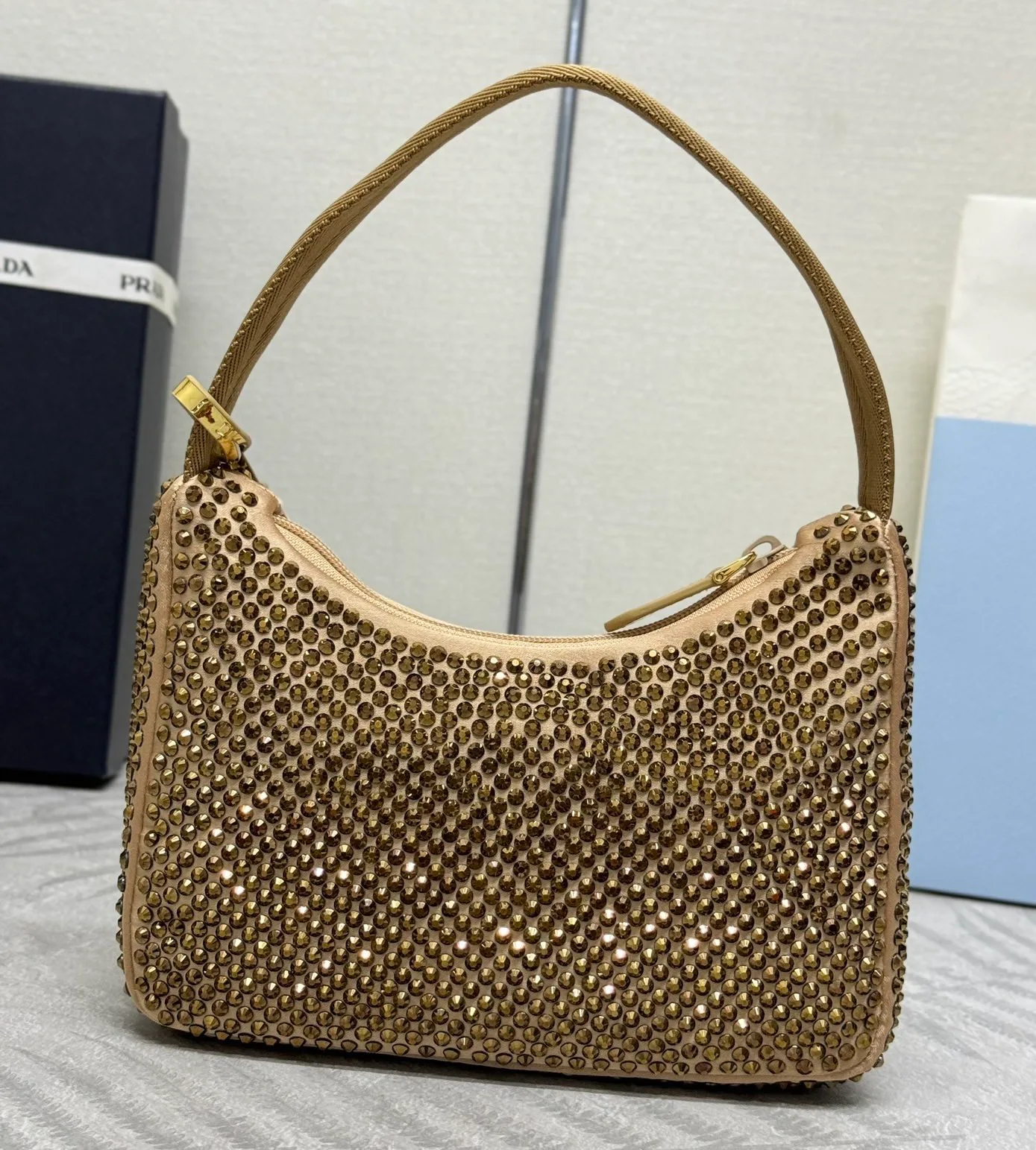 Сумки На Ремне Женские Prada 11788387