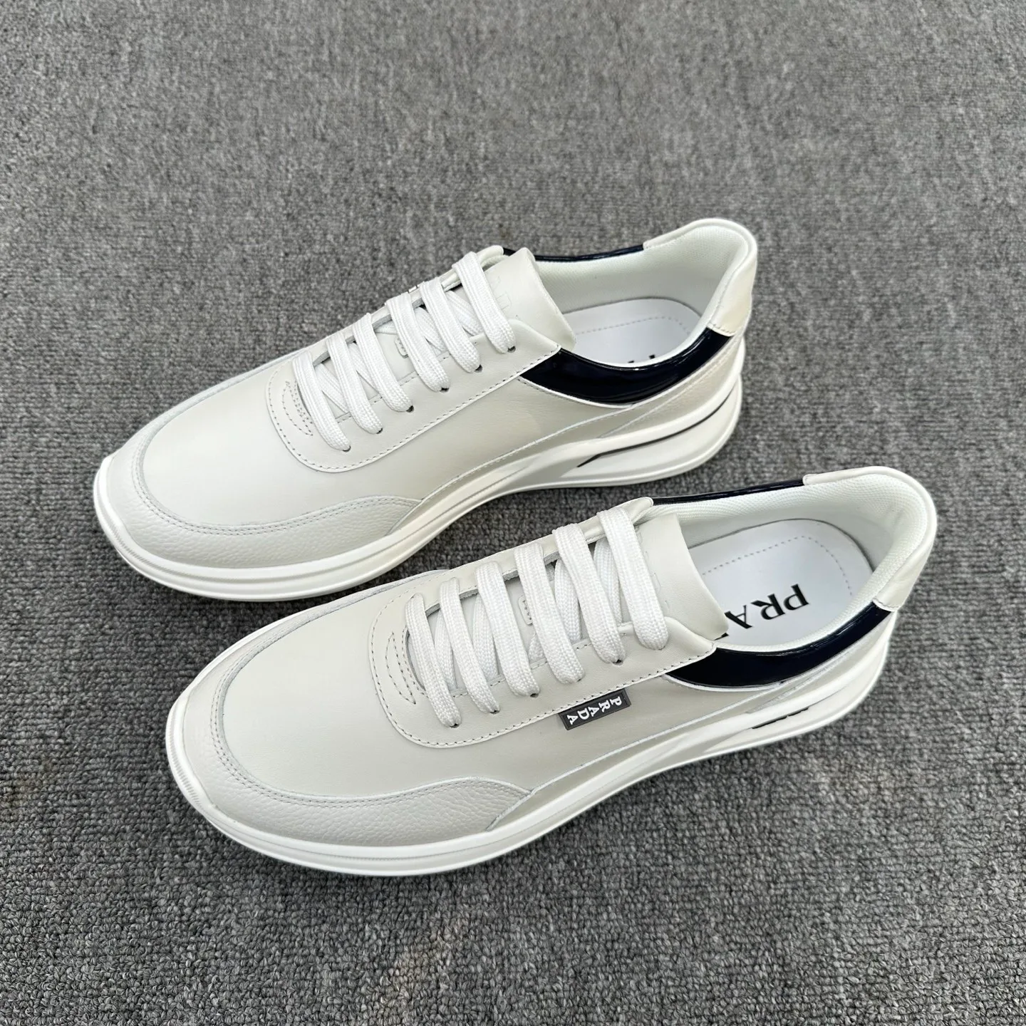 Кроссовки Мужские Prada 18076334