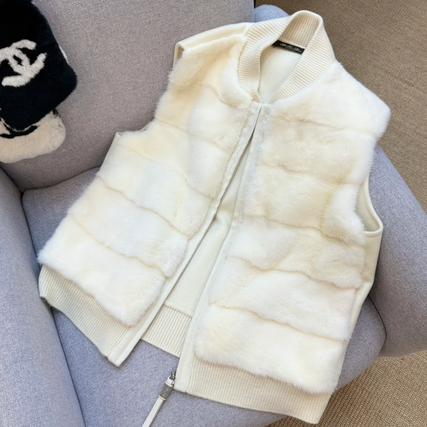 Жилеты Женские Loro Piana 18106329