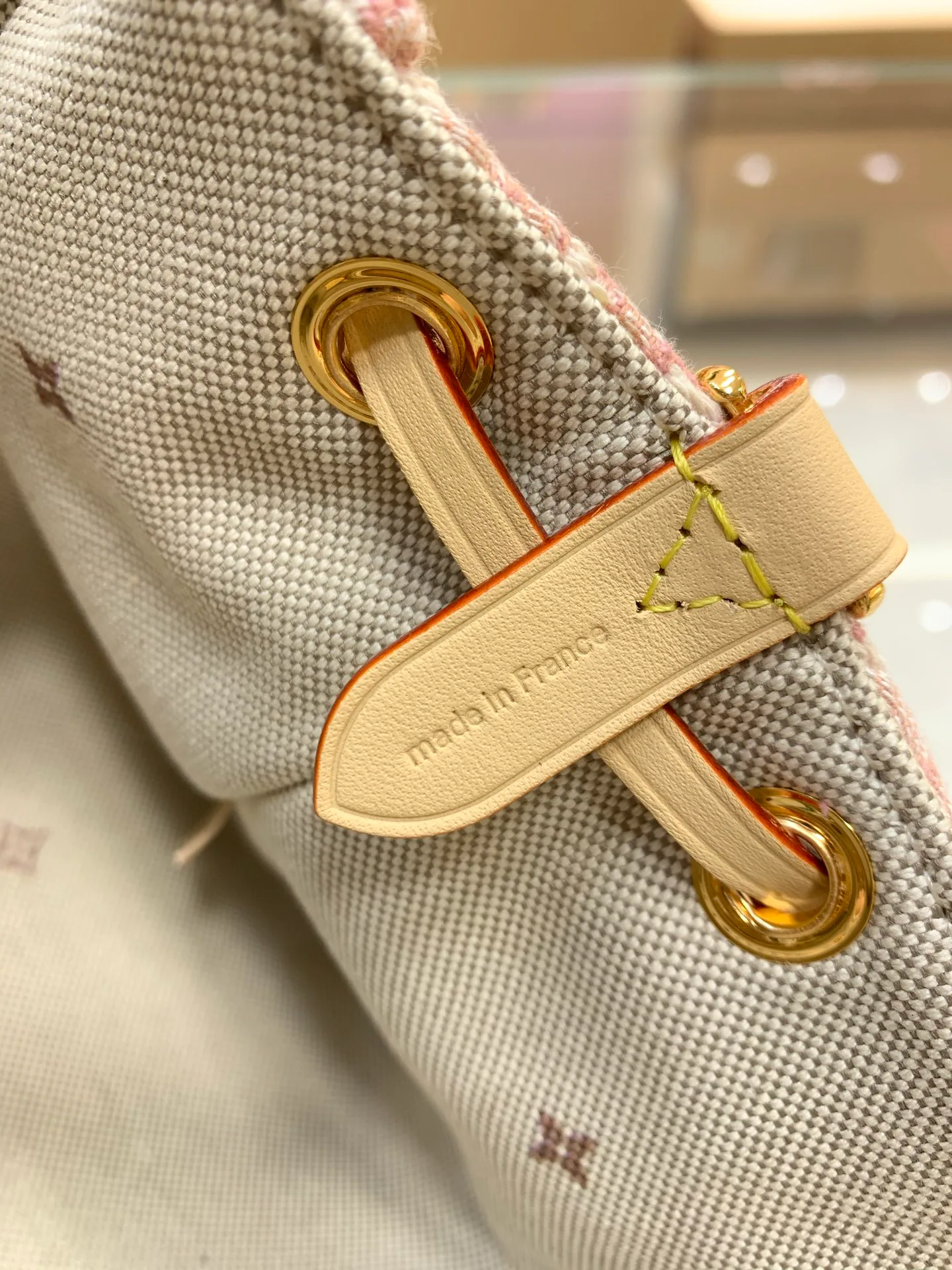 Классические Сумки Женские Louis Vuitton 17303175
