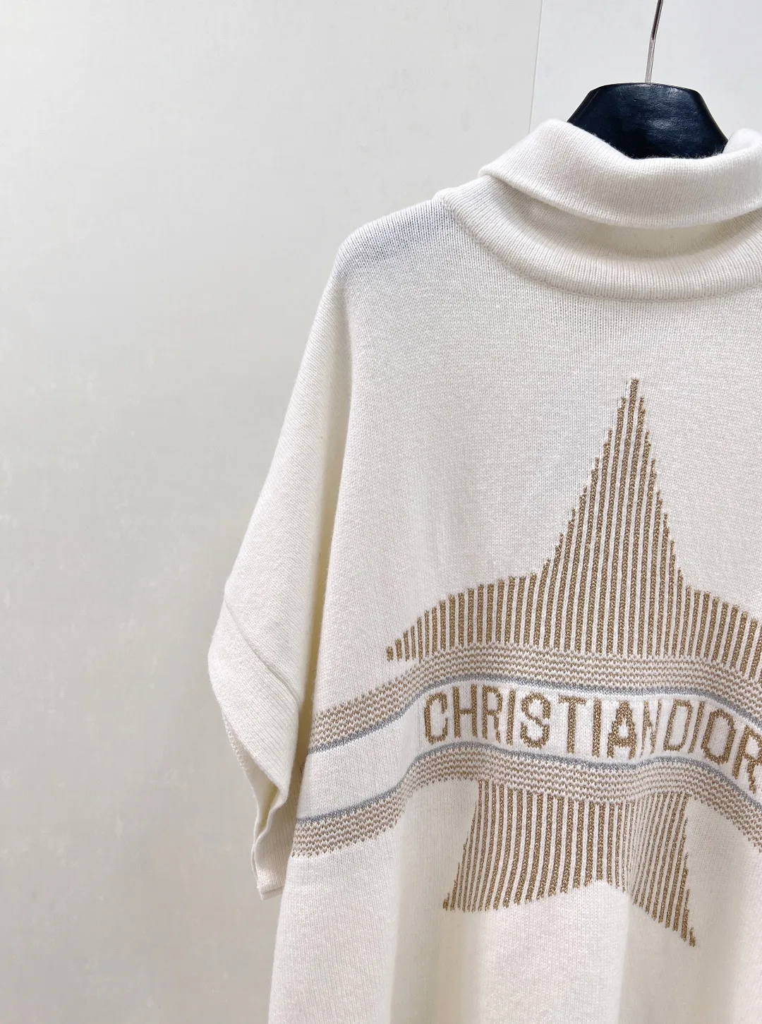 Джемперы И Свитеры Женские Christian Dior 2365370