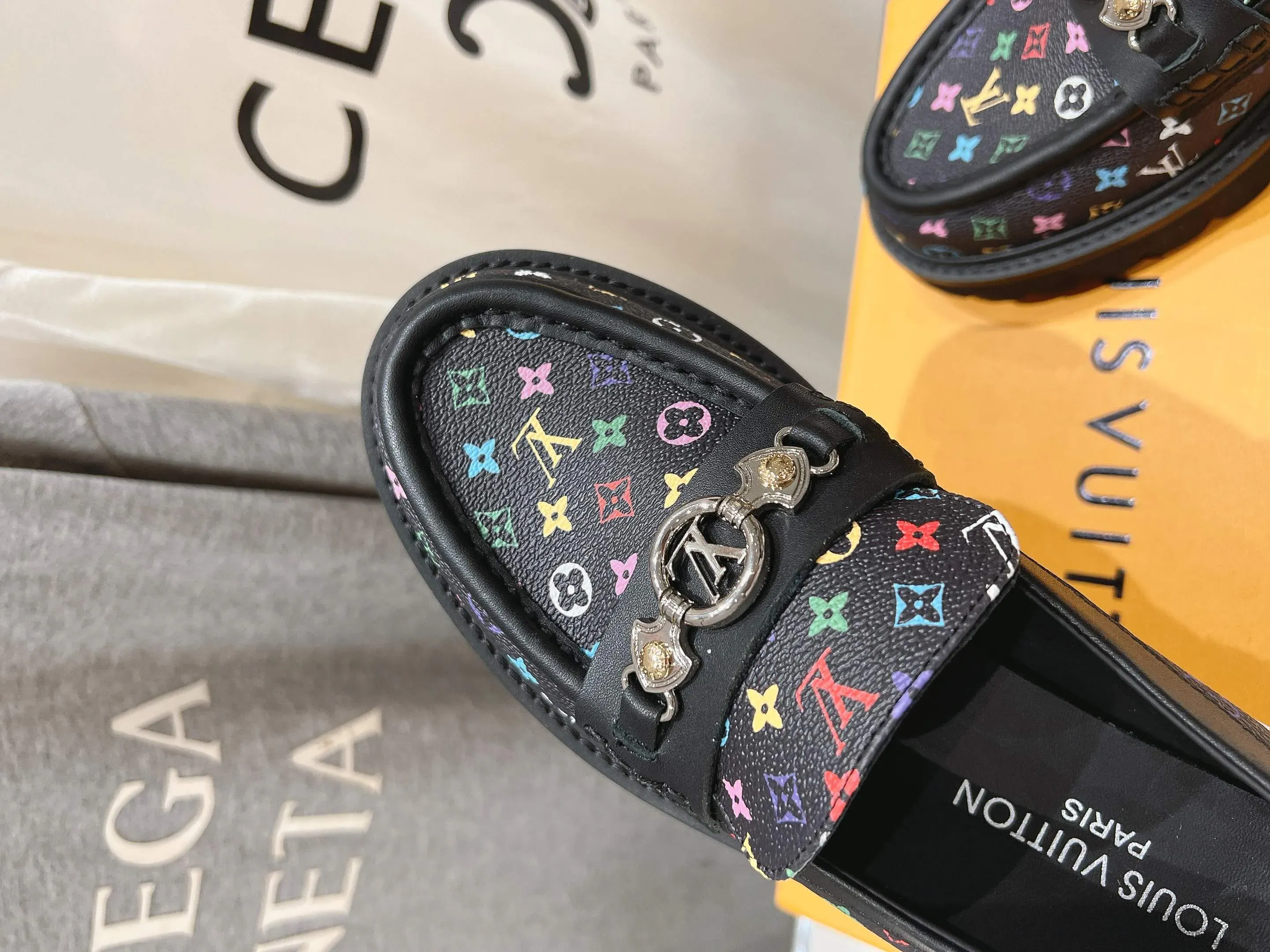 Лоферы И Мокасины Женские Louis Vuitton 15012