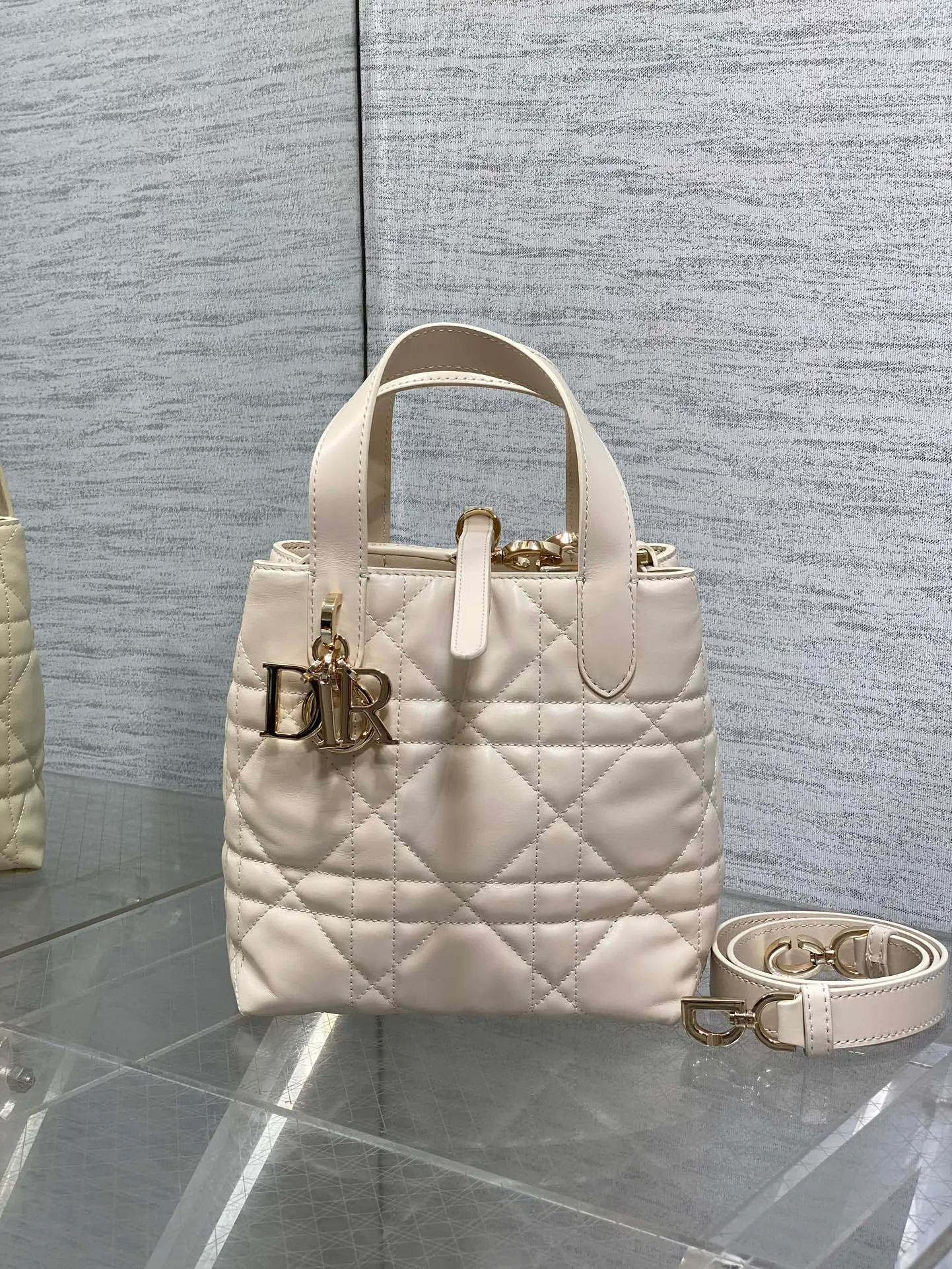 Классические Сумки Женские Christian Dior 6346517