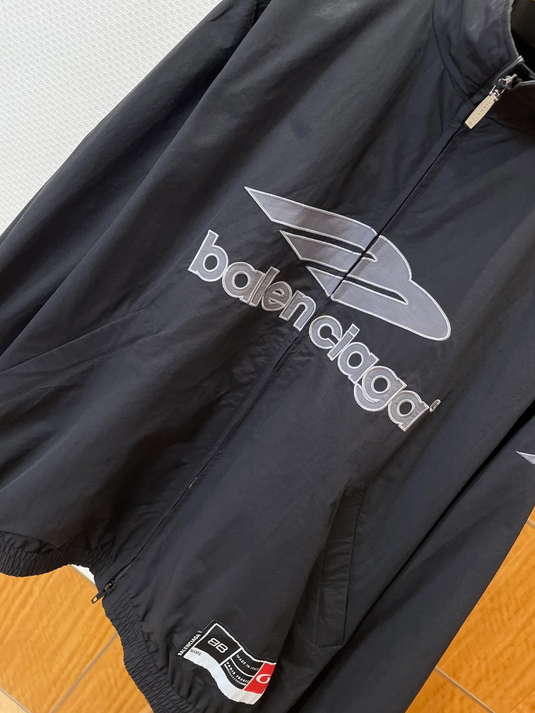 Куртки И Пуховики Мужские Balenciaga 10216573