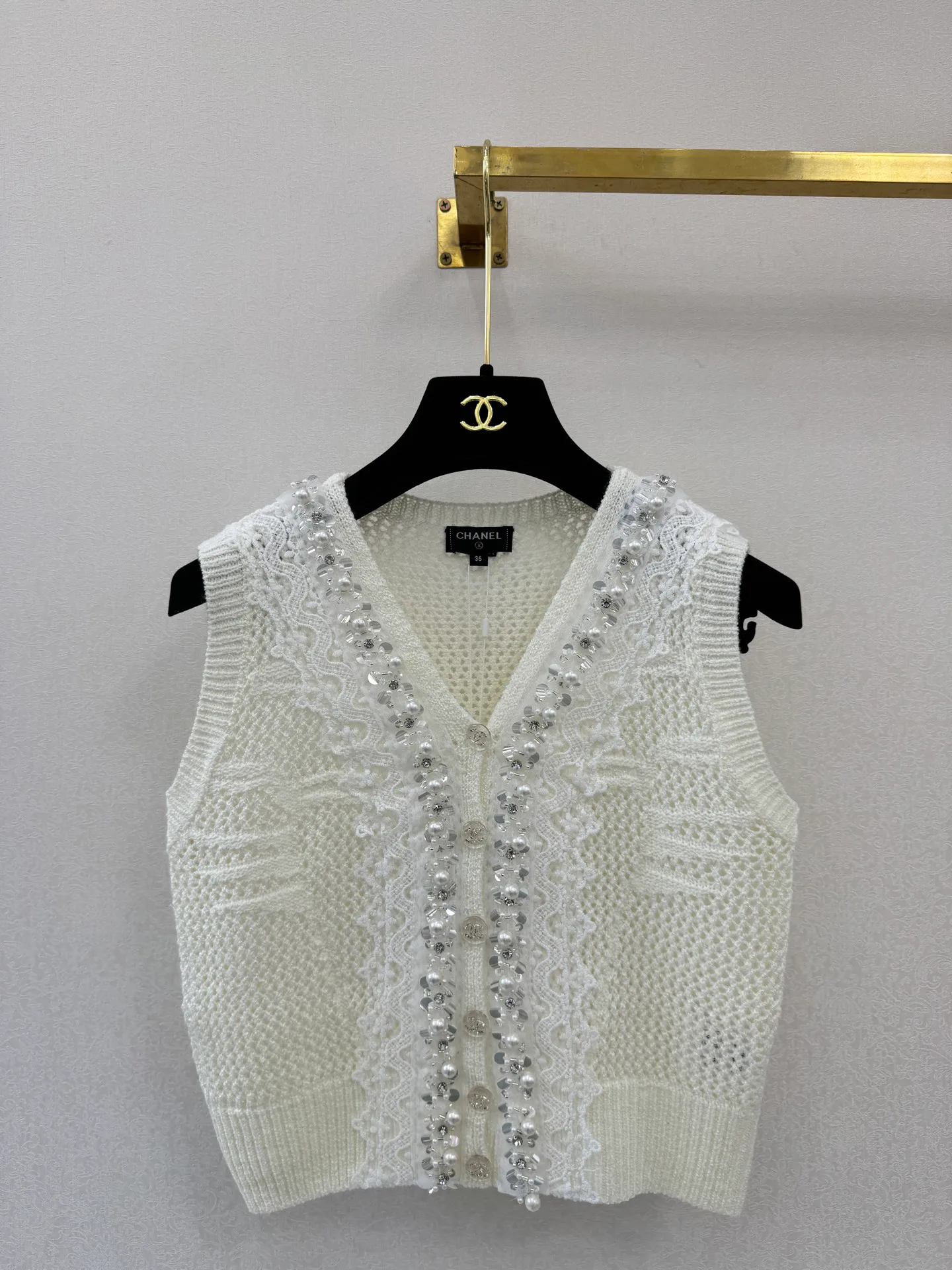 Жилеты Женские Chanel 11642050