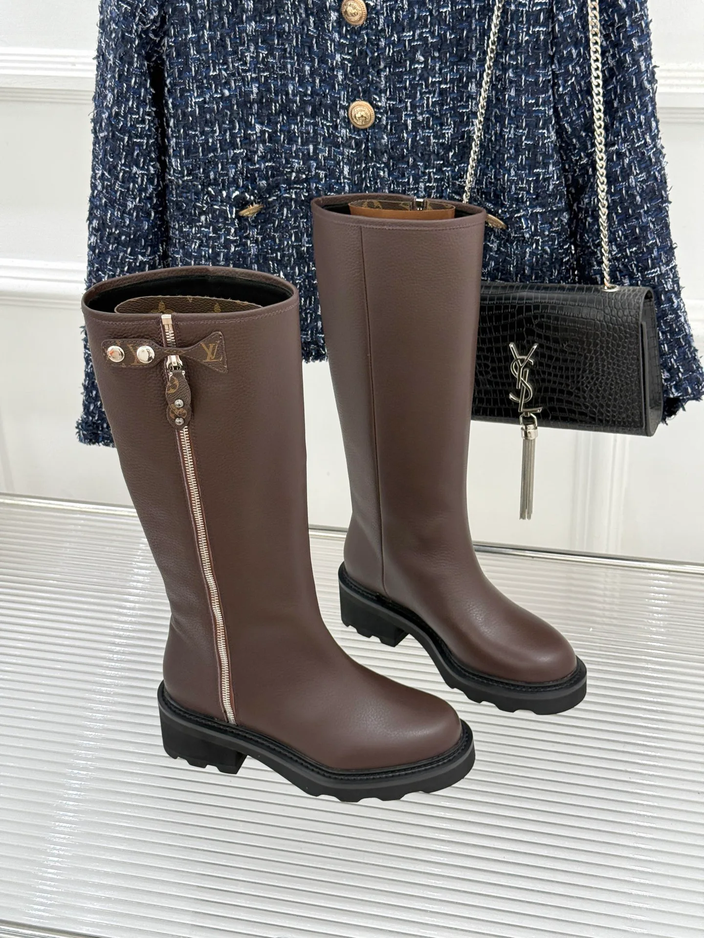 Сапоги Женские Louis Vuitton 18154869