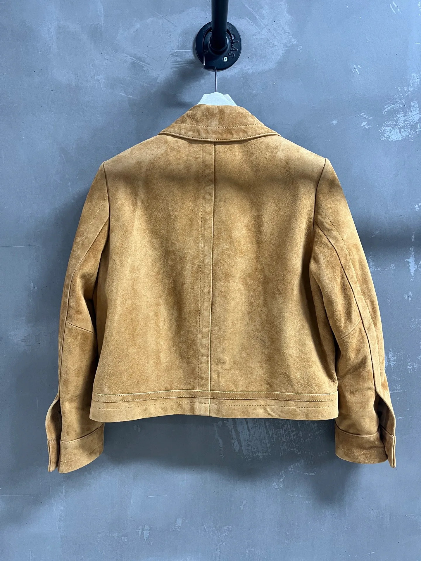 Кожаные Куртки И Дублёнки Женские Gucci 10617910