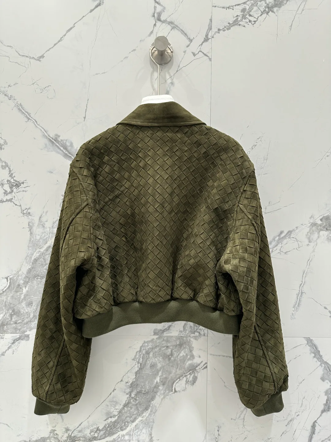 Кожаные Куртки И Дублёнки Женские Bottega Veneta 17283618
