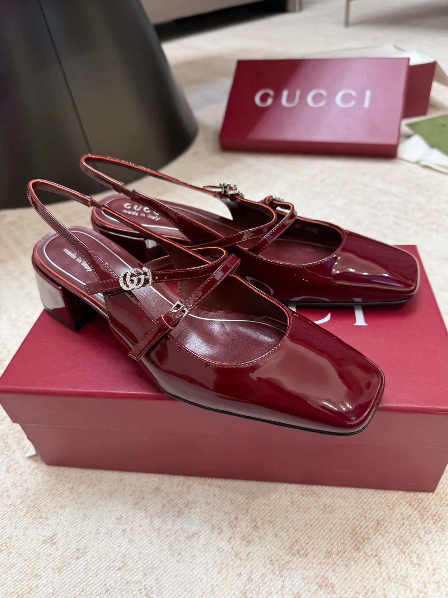 Босоножки Женские Gucci 10407994