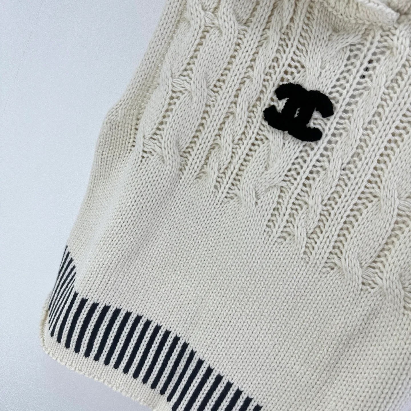 Жилеты Женские Chanel 1392389