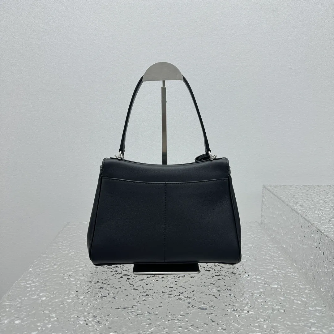 Классические Сумки Женские Balenciaga 11524779