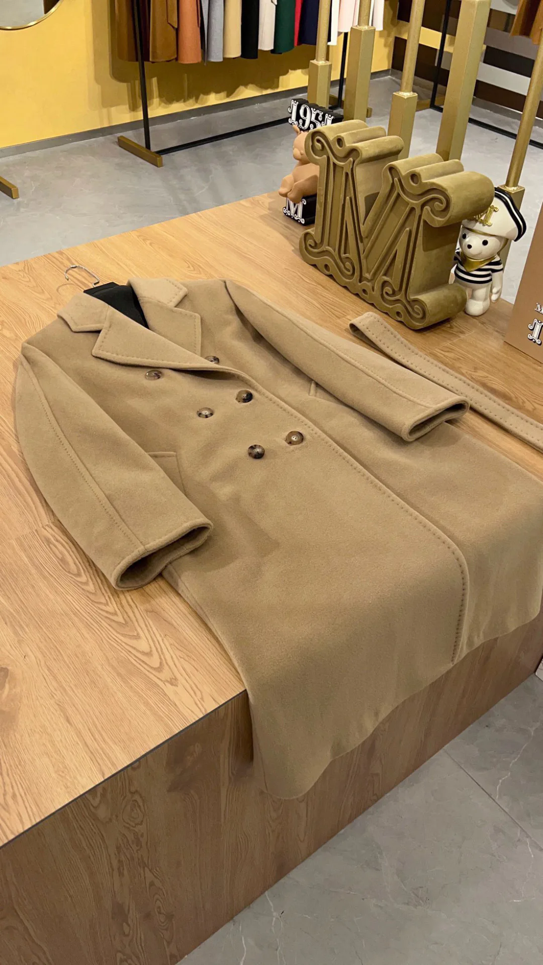 Пальто Женские Max Mara 18245186