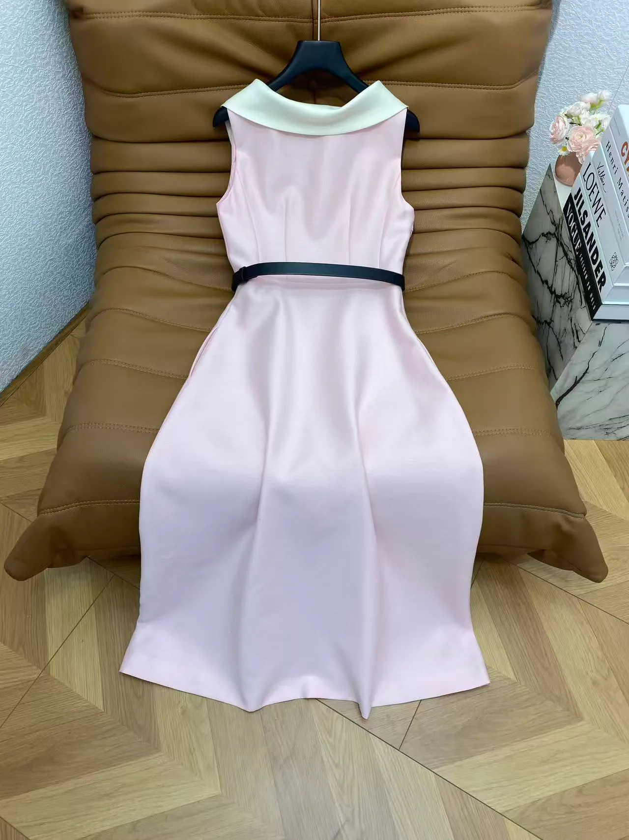 Платья Женские Christian Dior 18300001