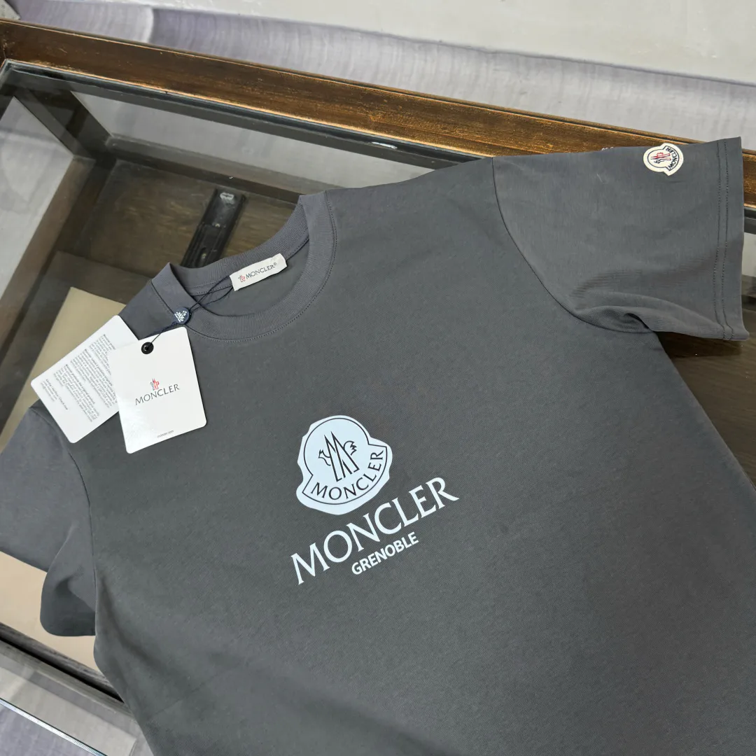 Футболки Женские Moncler 10620020
