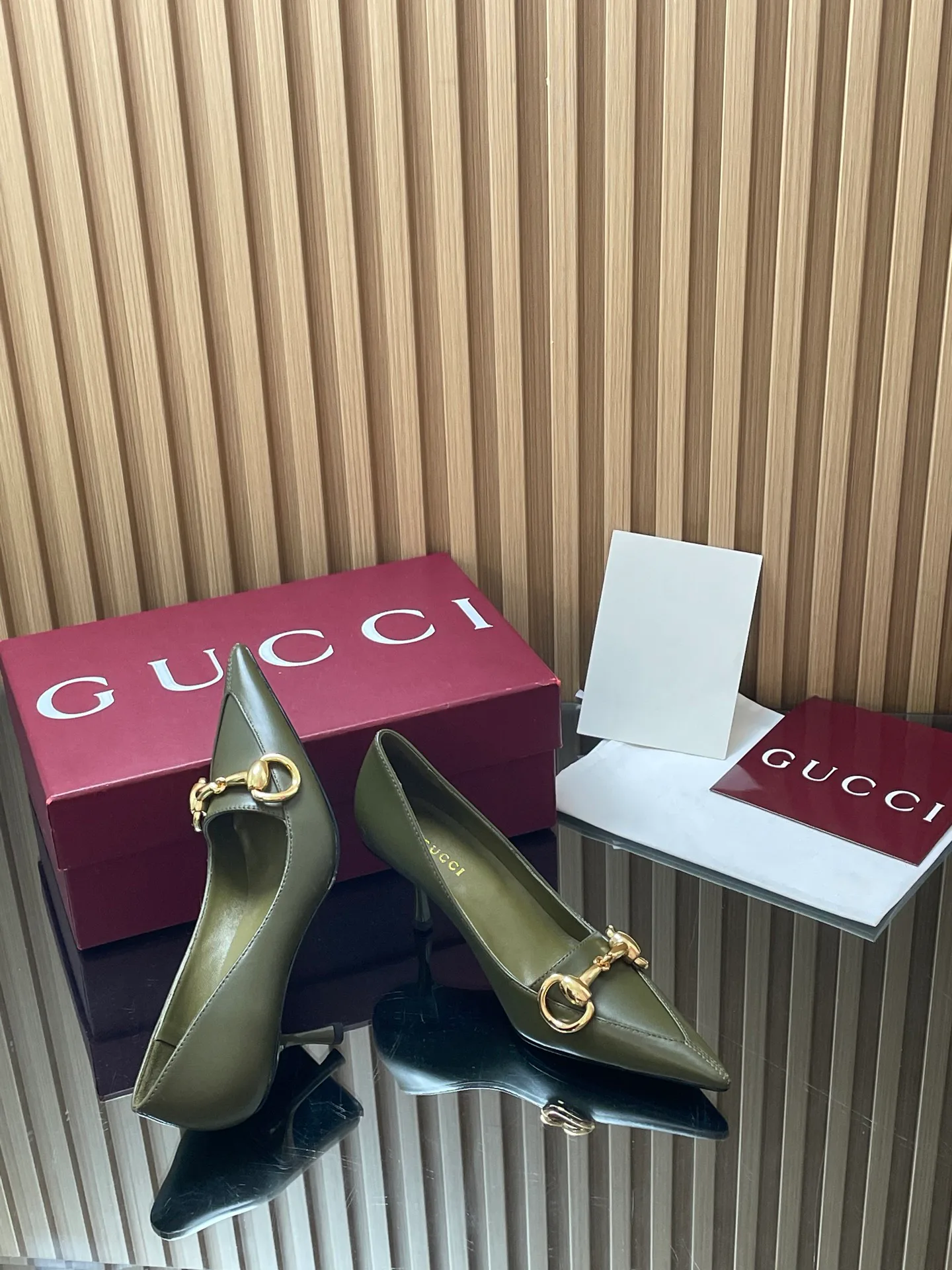 Туфли Женские Gucci 17978095
