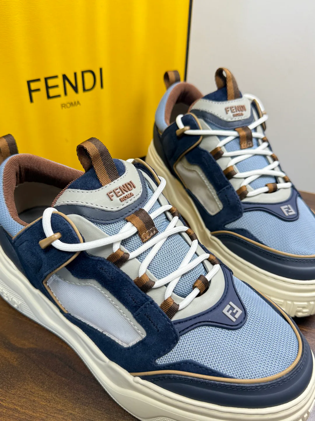 Кроссовки Мужские Fendi 20163784