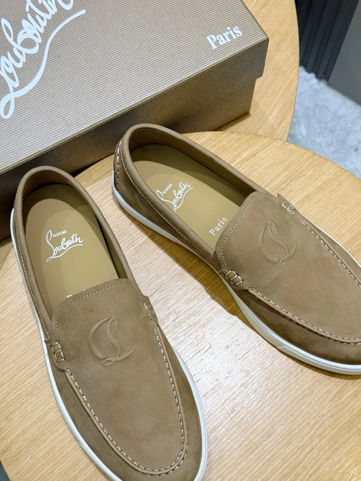 Лоферы И Туфли Мужские Christian Louboutin 19000102