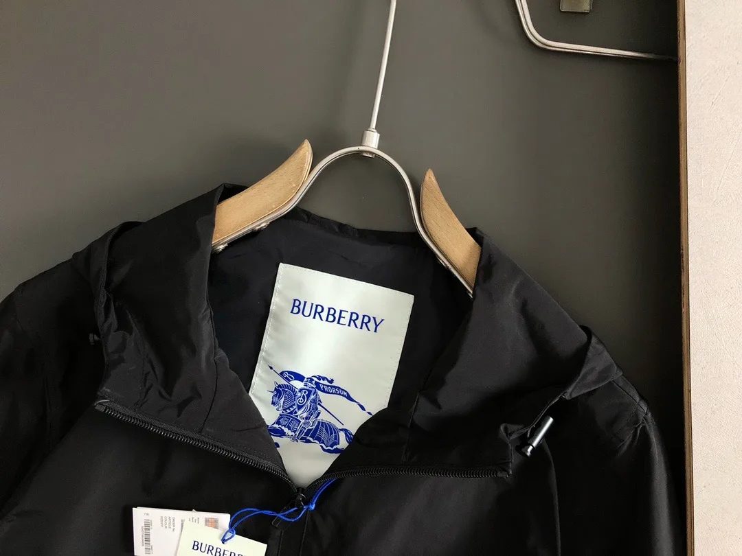 Куртки И Пуховики Женские Burberry 11595334