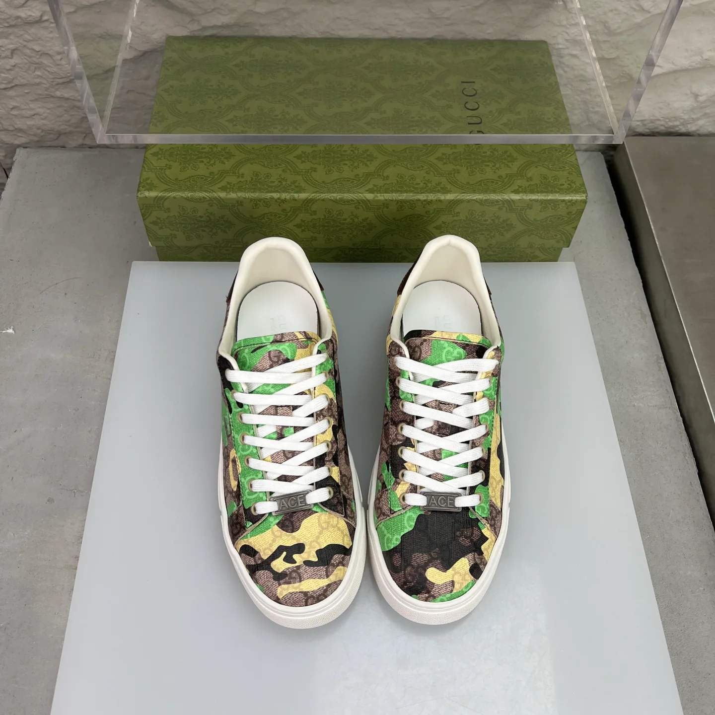 Кроссовки Мужские Gucci 4489109