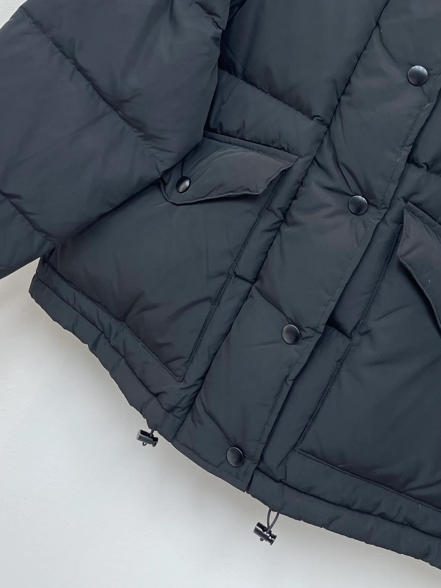 Куртки И Пуховики Женские Miu Miu 103420