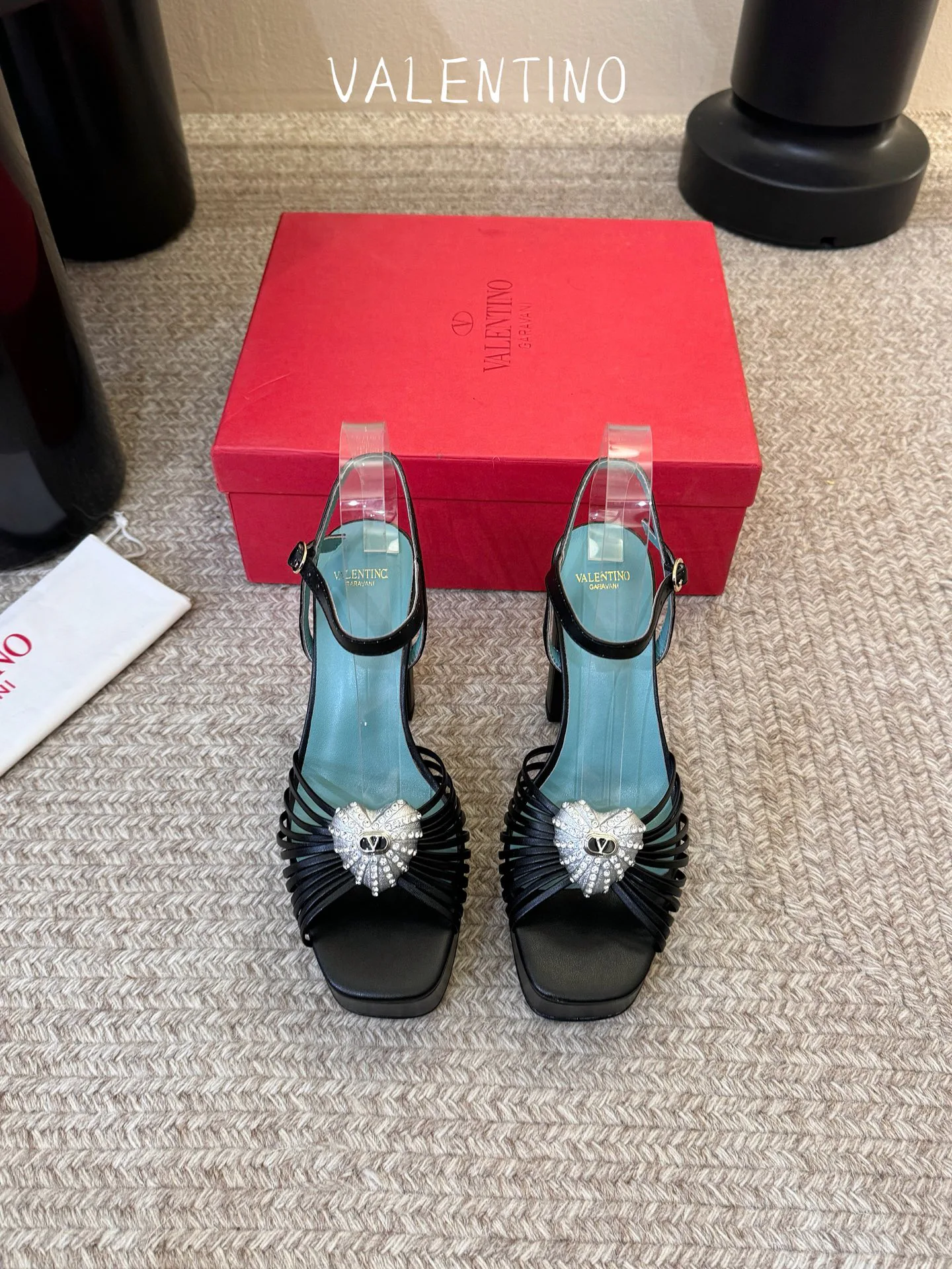 Босоножки Женские Valentino 17281535