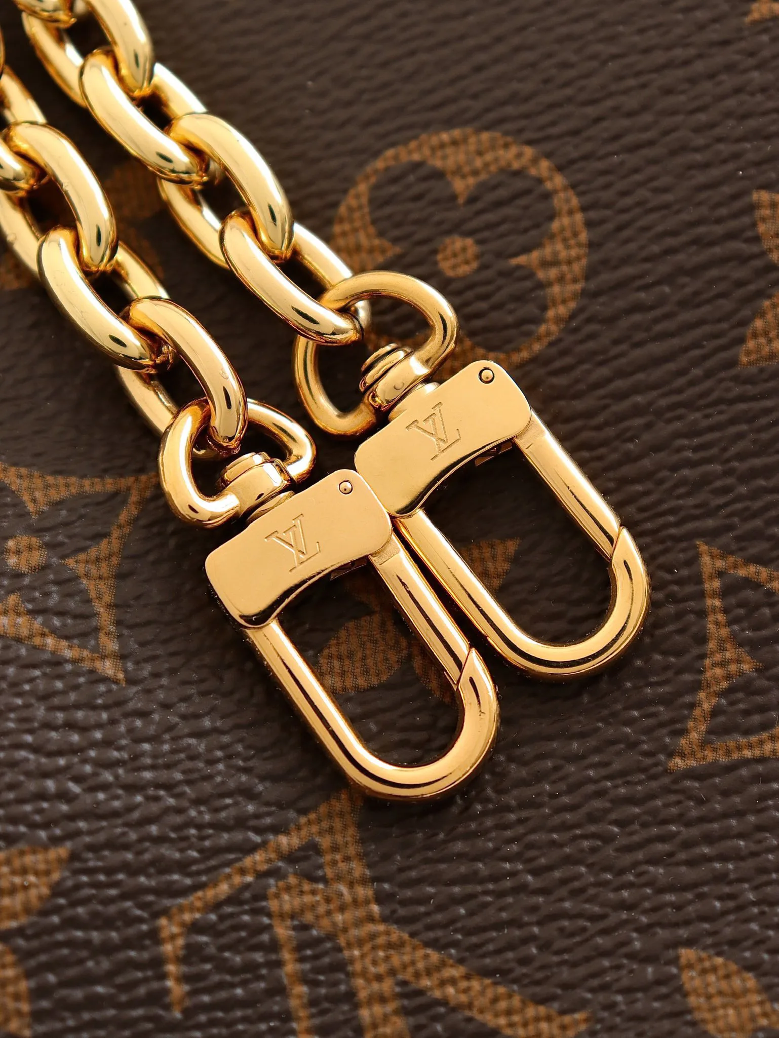 Классические Сумки Женские Louis Vuitton 11564866