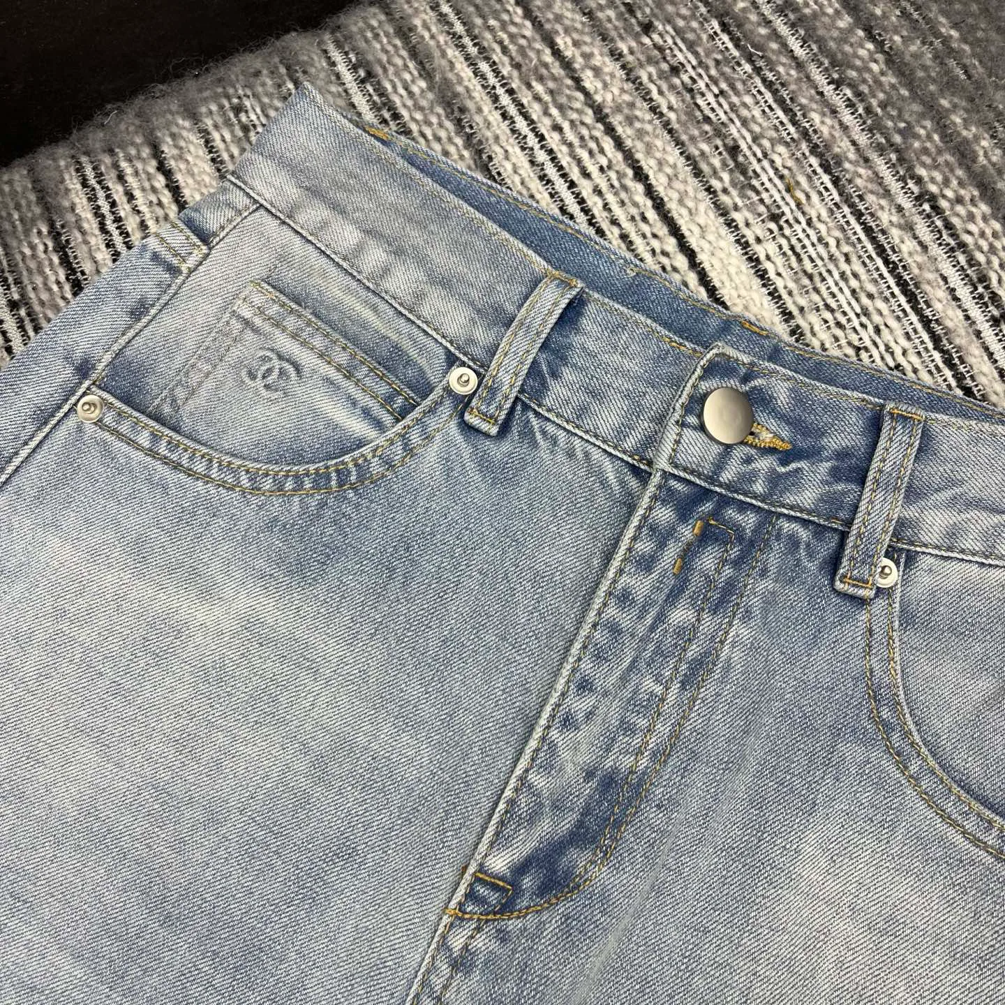 Джинсы Женские Chanel 13346974