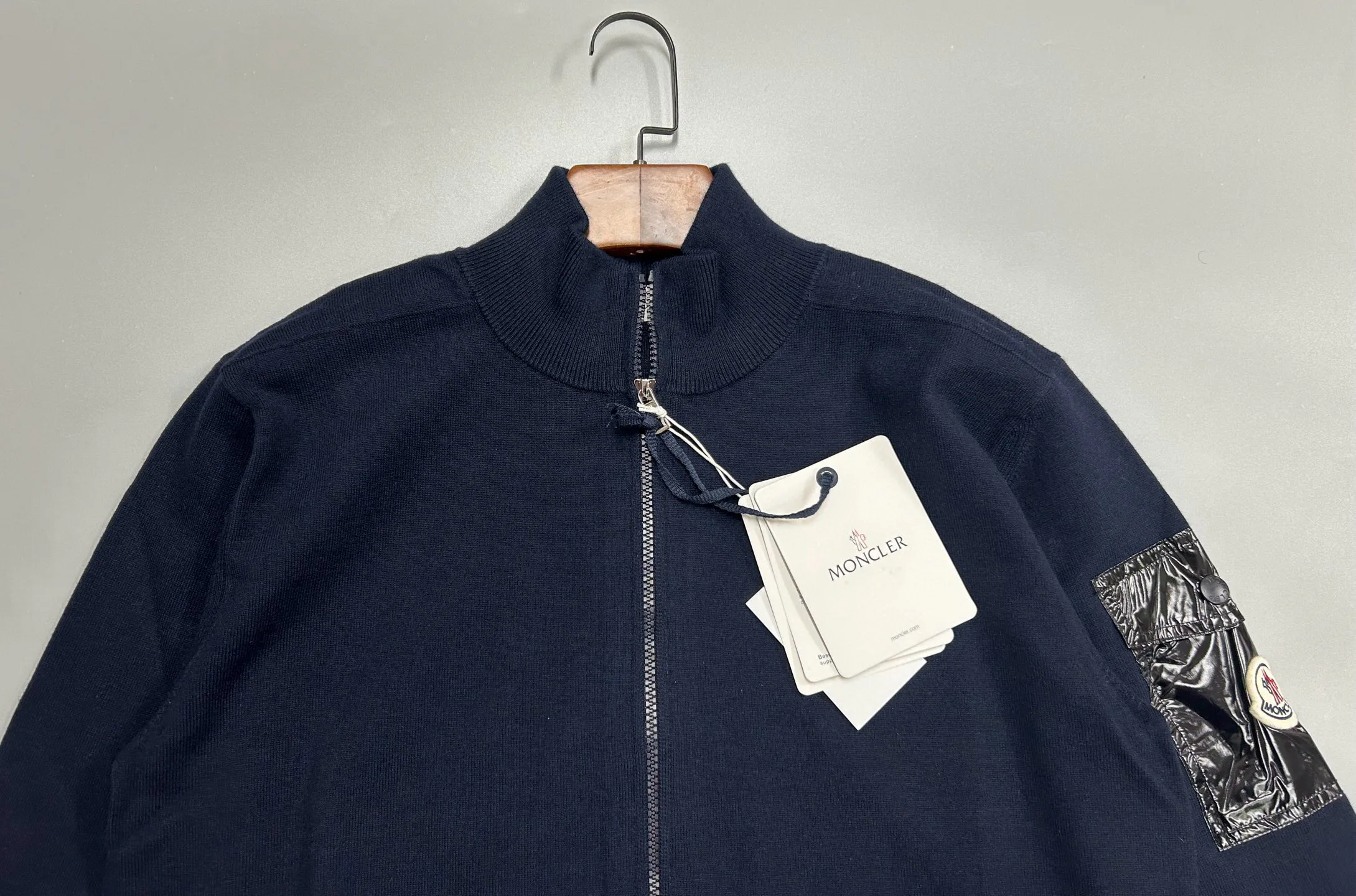 Джемперы И Свитеры Женские Moncler 1317858