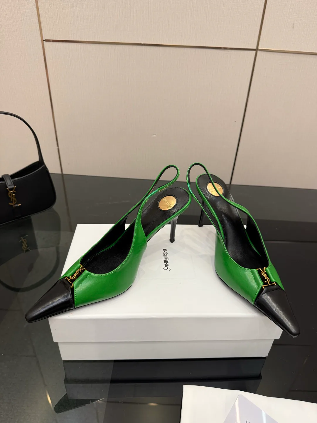 Босоножки Женские Saint Laurent 11424908