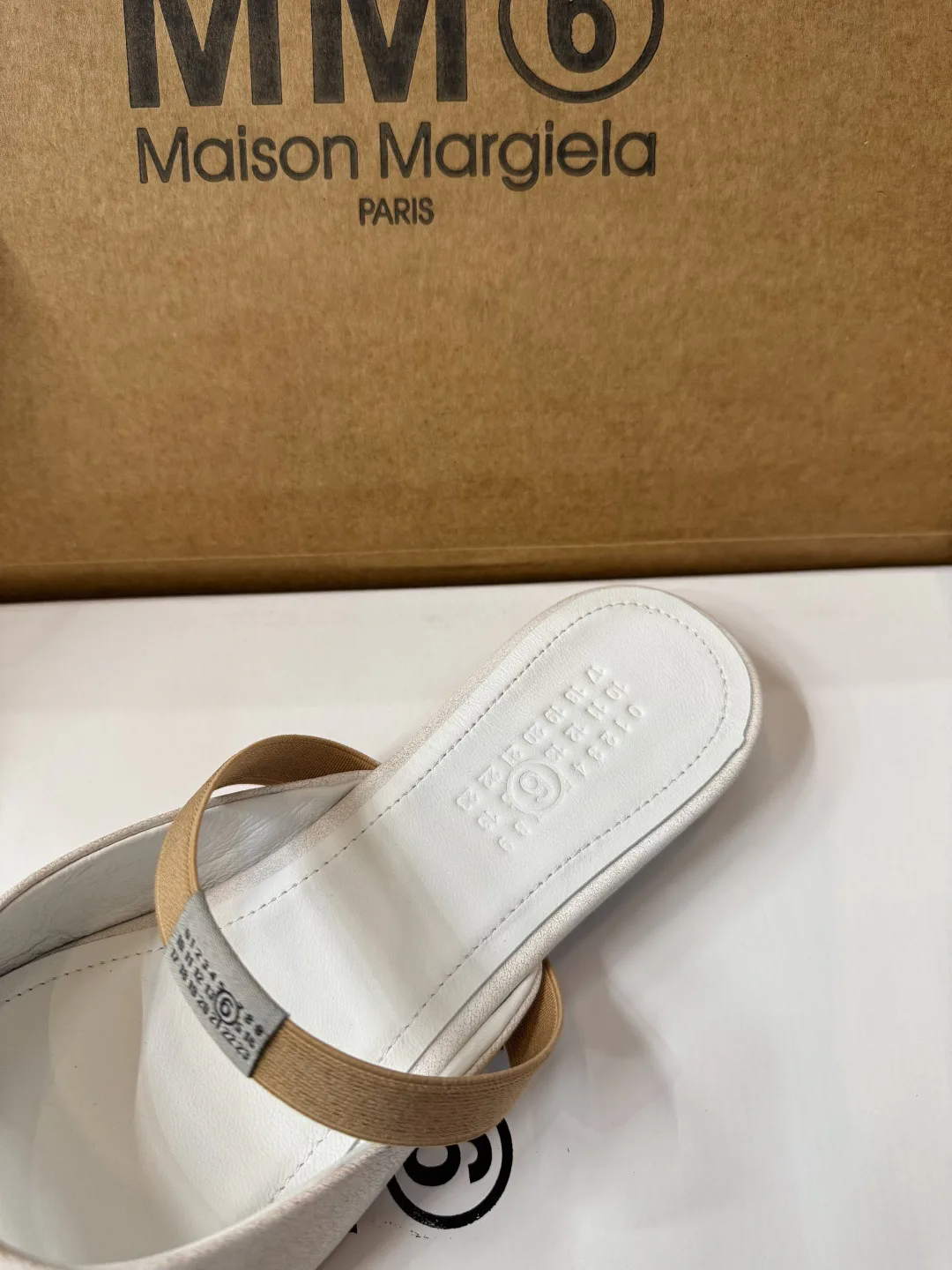 Шлепанцы Женские Maison Margiela 1225383