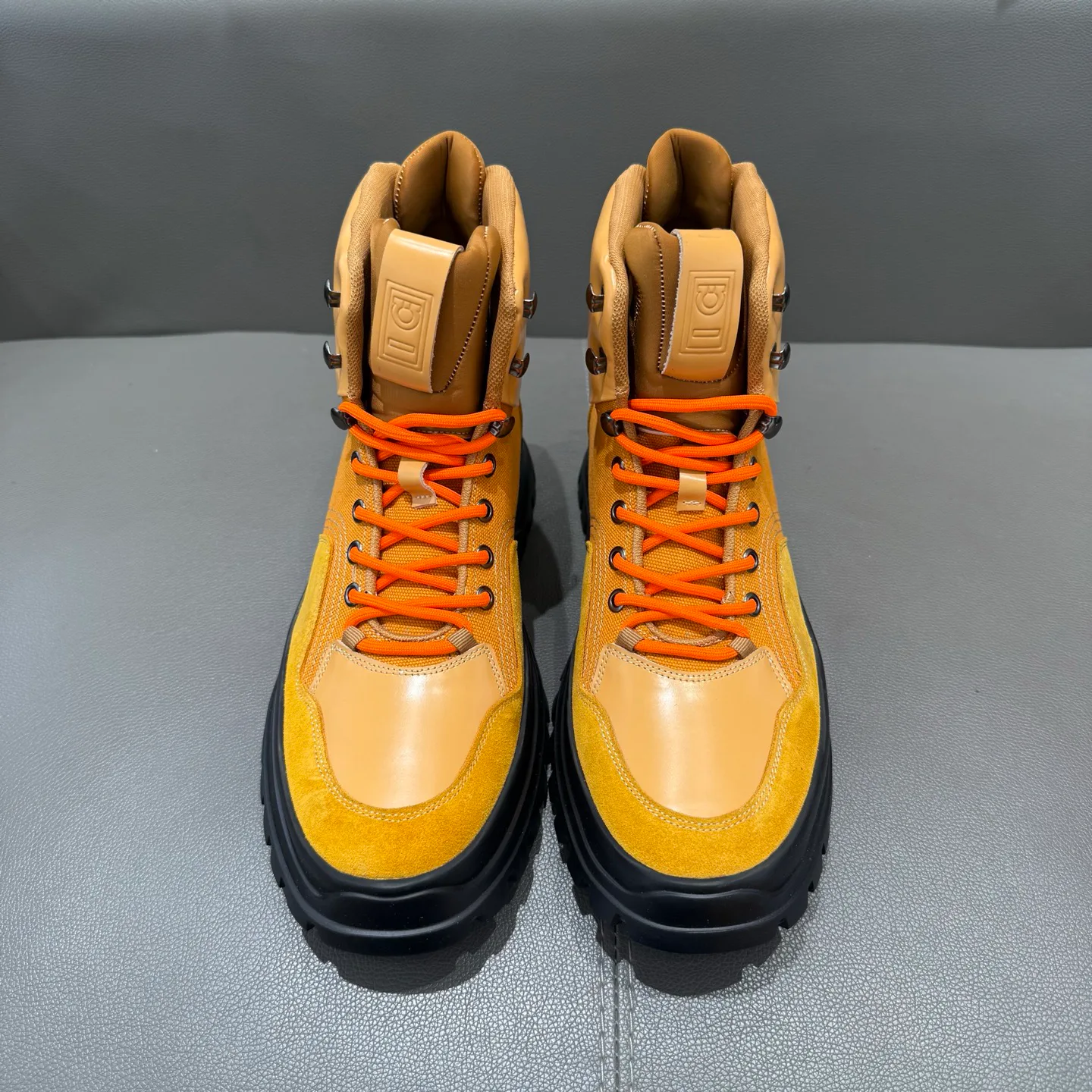 Ботинки Мужские Salvatore Ferragamo 840391