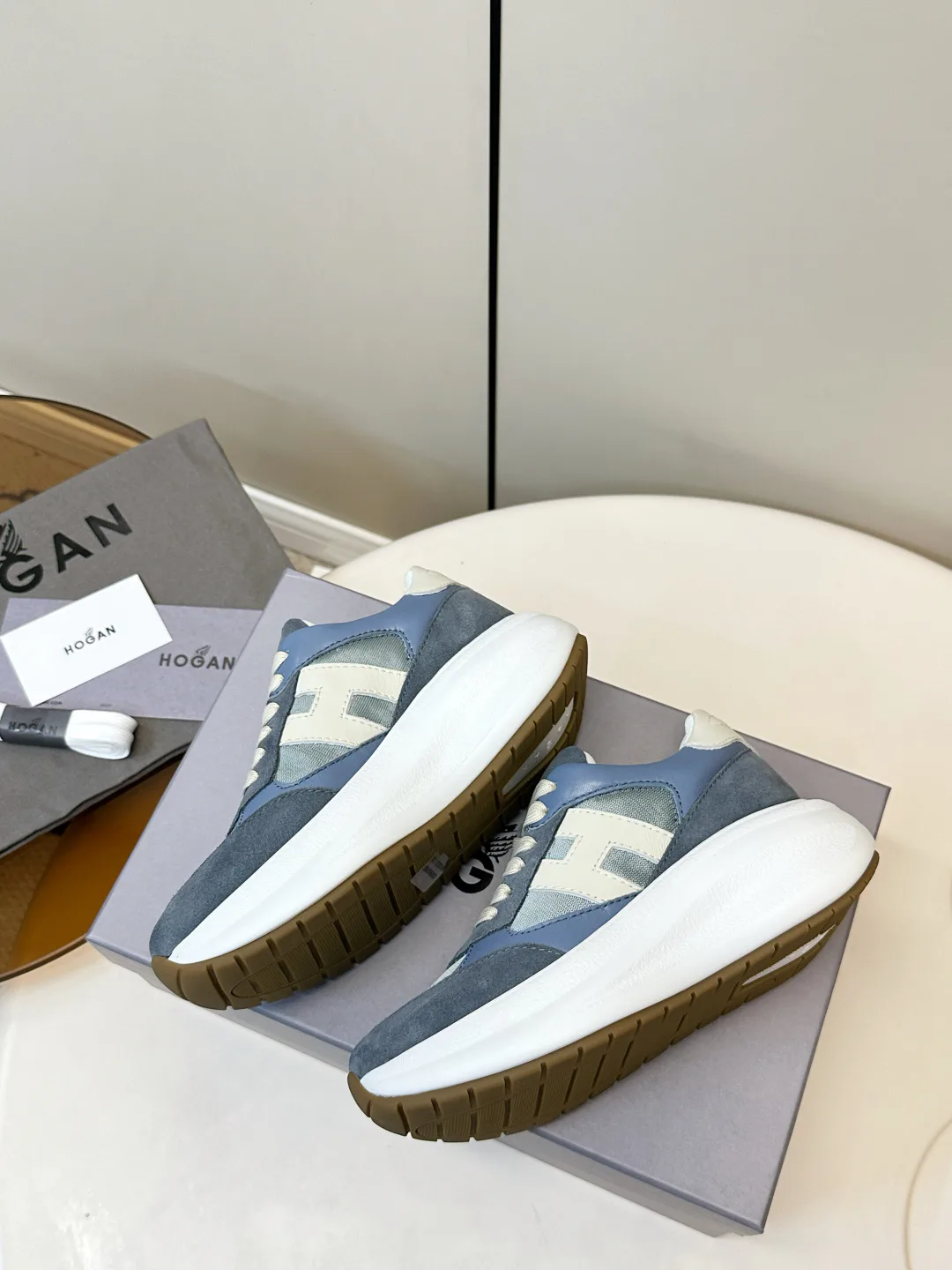 Кроссовки Женские Hogan 12835311