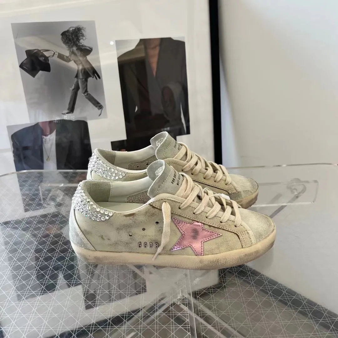 Кроссовки Женские Golden Goose 18265594