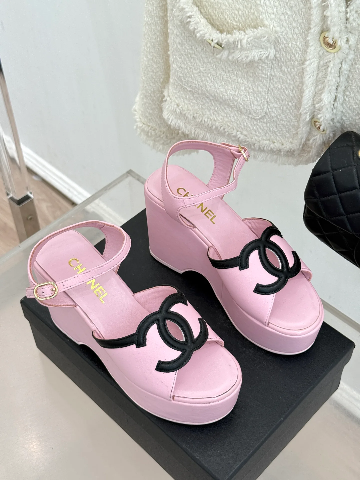 Босоножки Женские Chanel 12798272