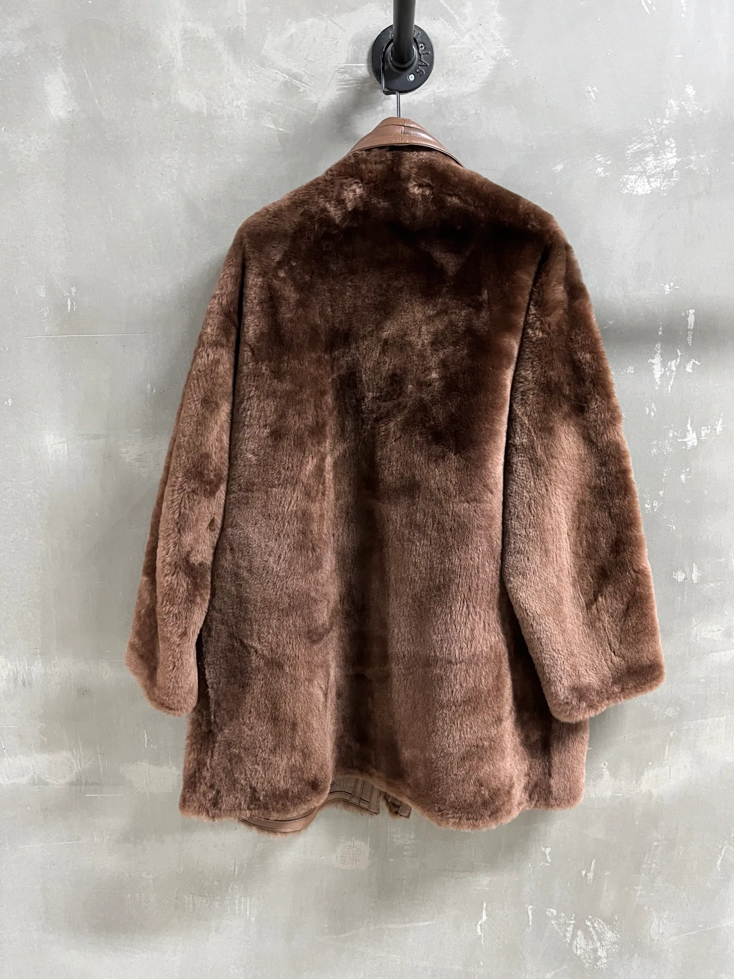 Кожаные Куртки И Дублёнки Женские Hermes 202455