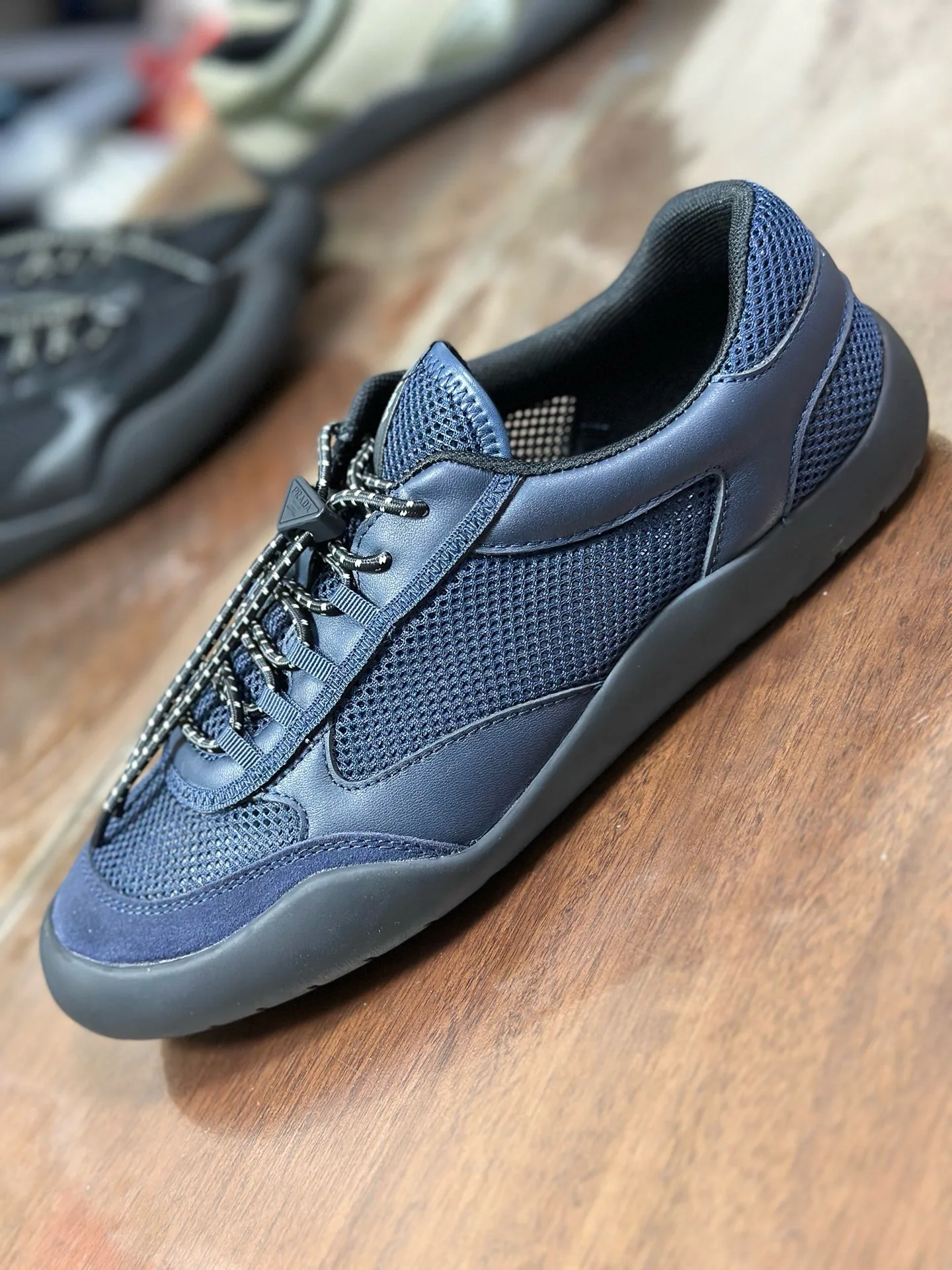 Кроссовки Мужские Prada 16915799