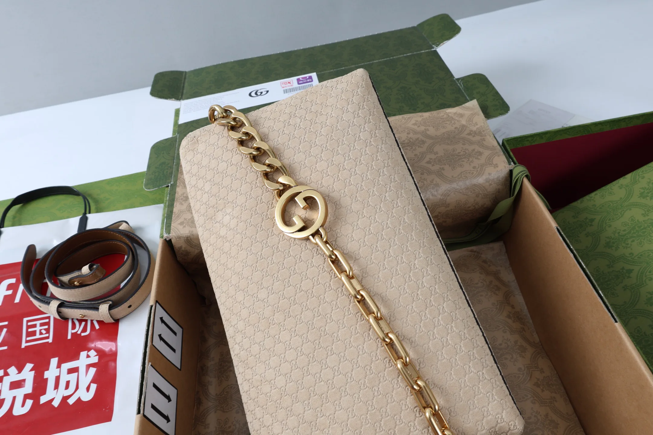 Классические Сумки Женские Gucci 18005078