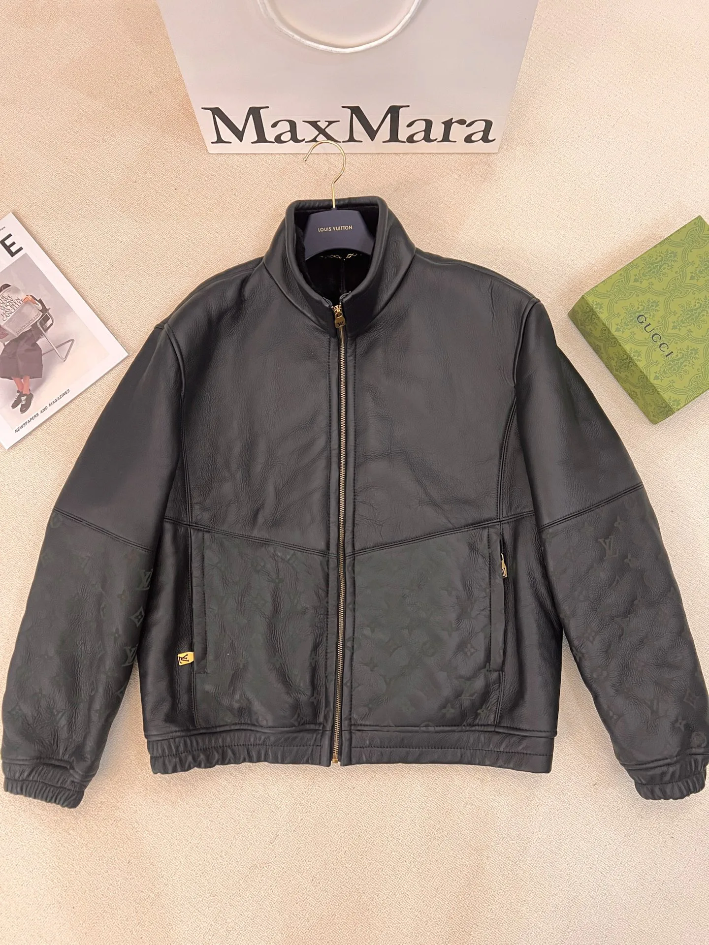 Кожаные Куртки И Дублёнки Женские Louis Vuitton 18408985