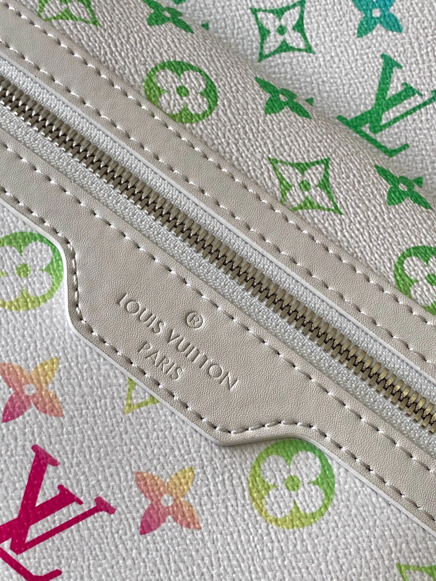 Рюкзаки Женские Louis Vuitton 13435251