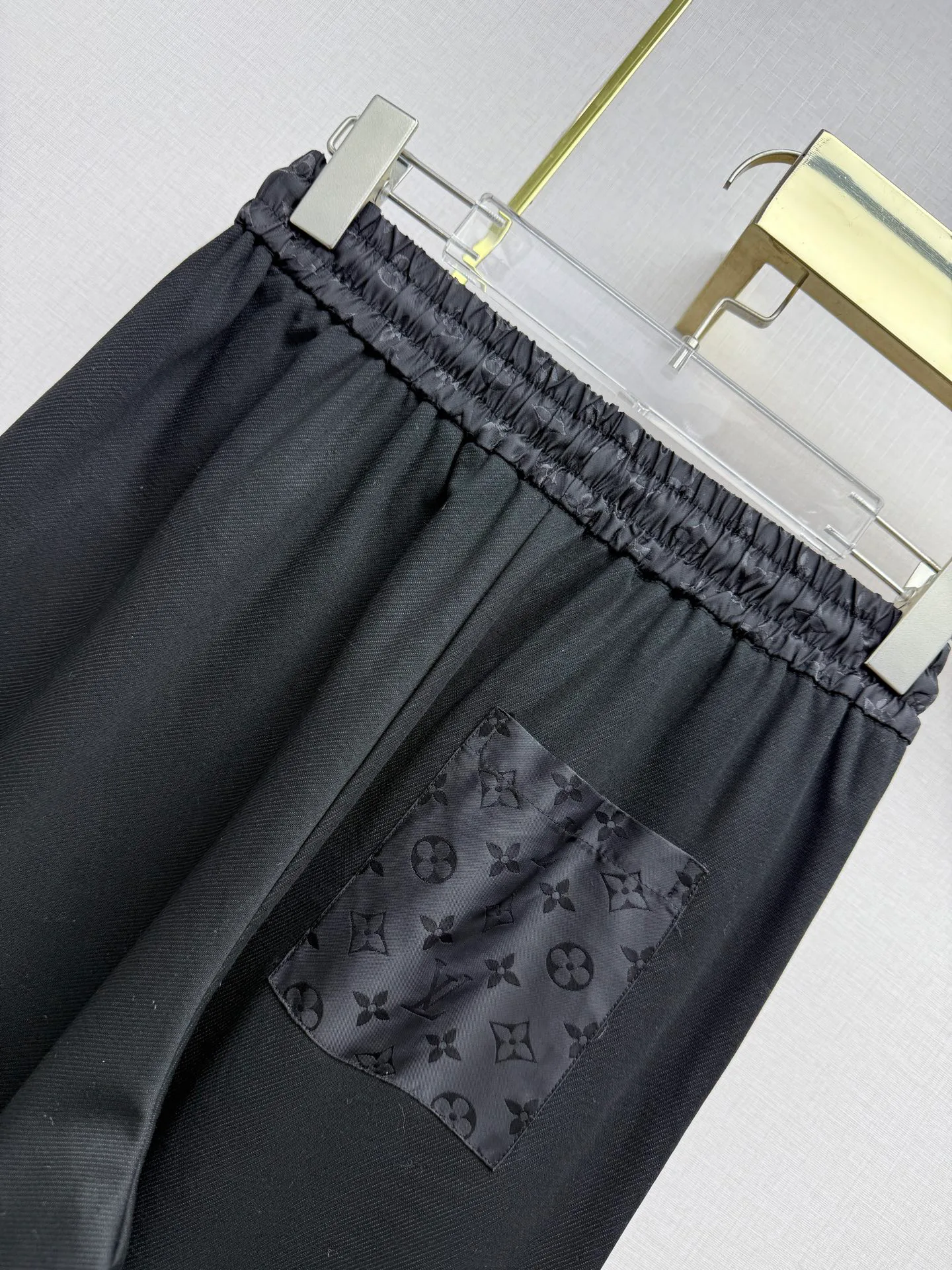 Брюки Женские Louis Vuitton 13295422