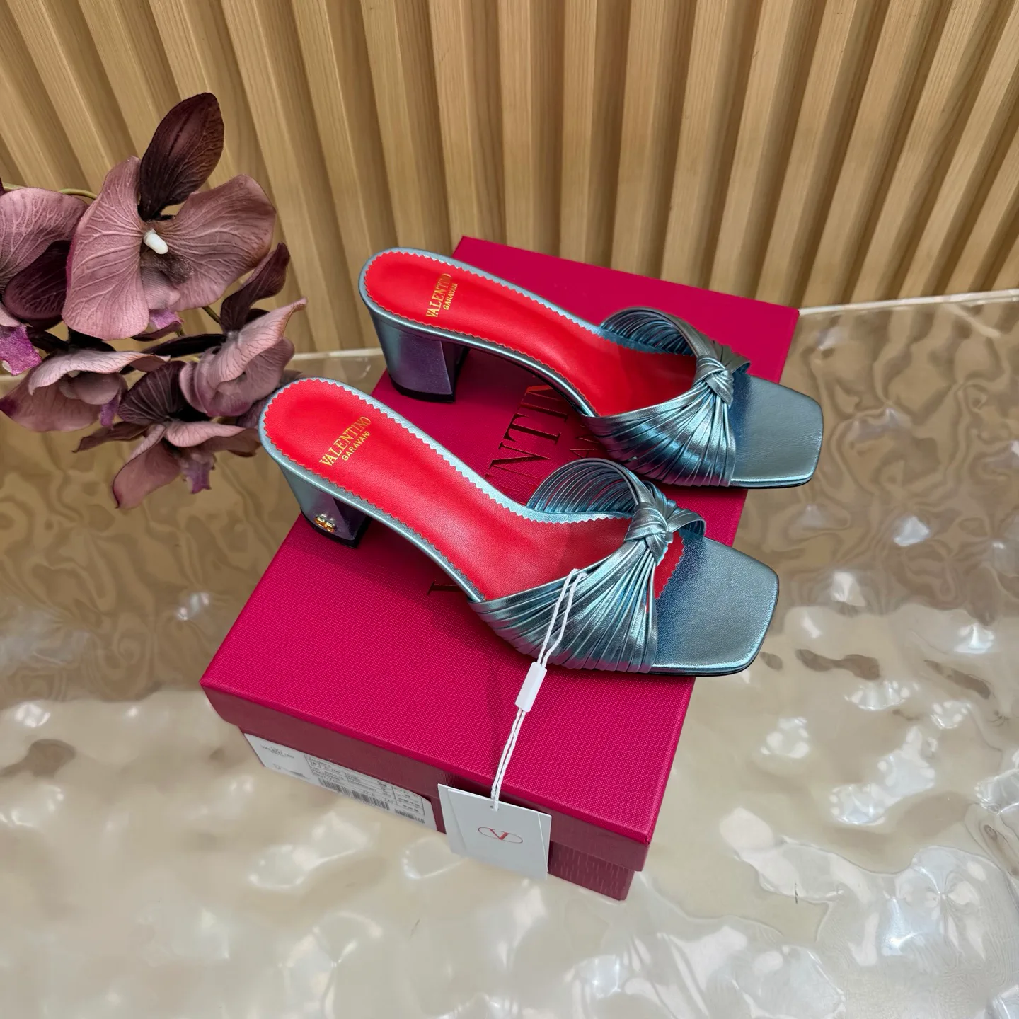 Босоножки Женские Valentino 17728234