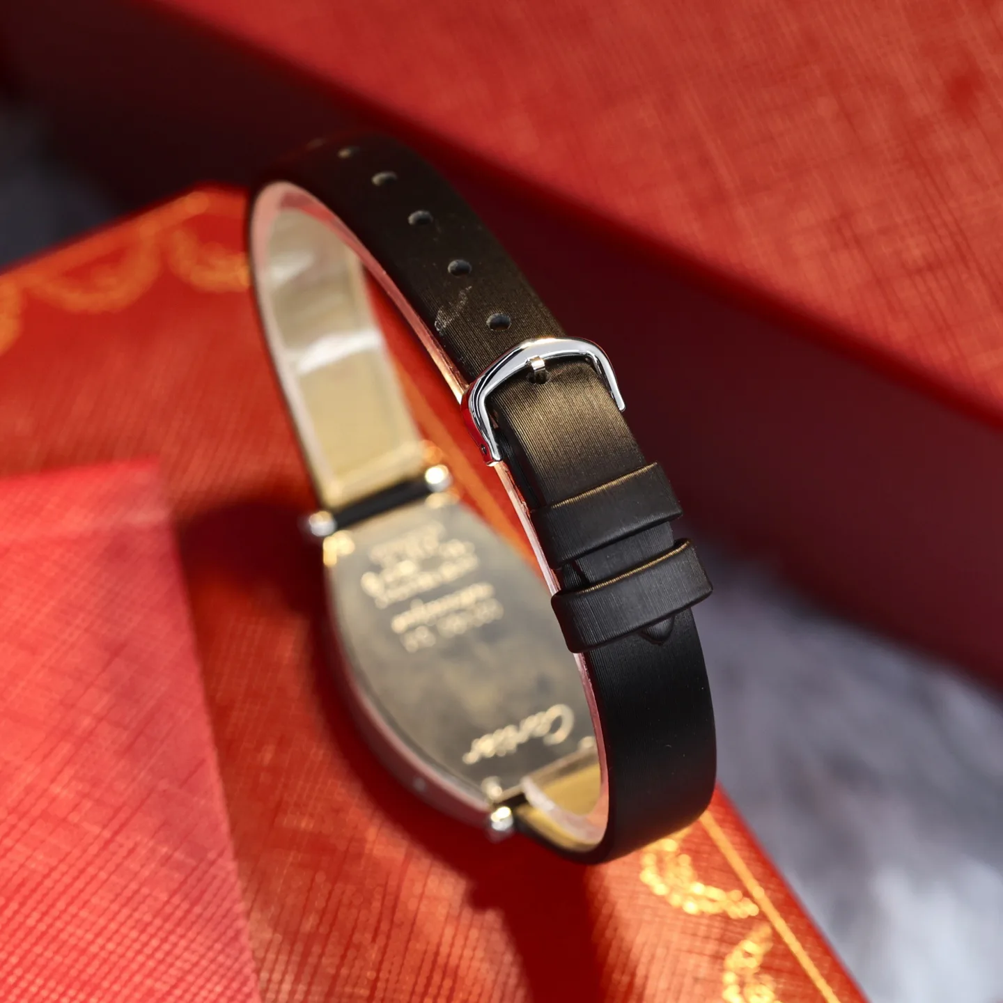 Часы Женские Cartier 11637401