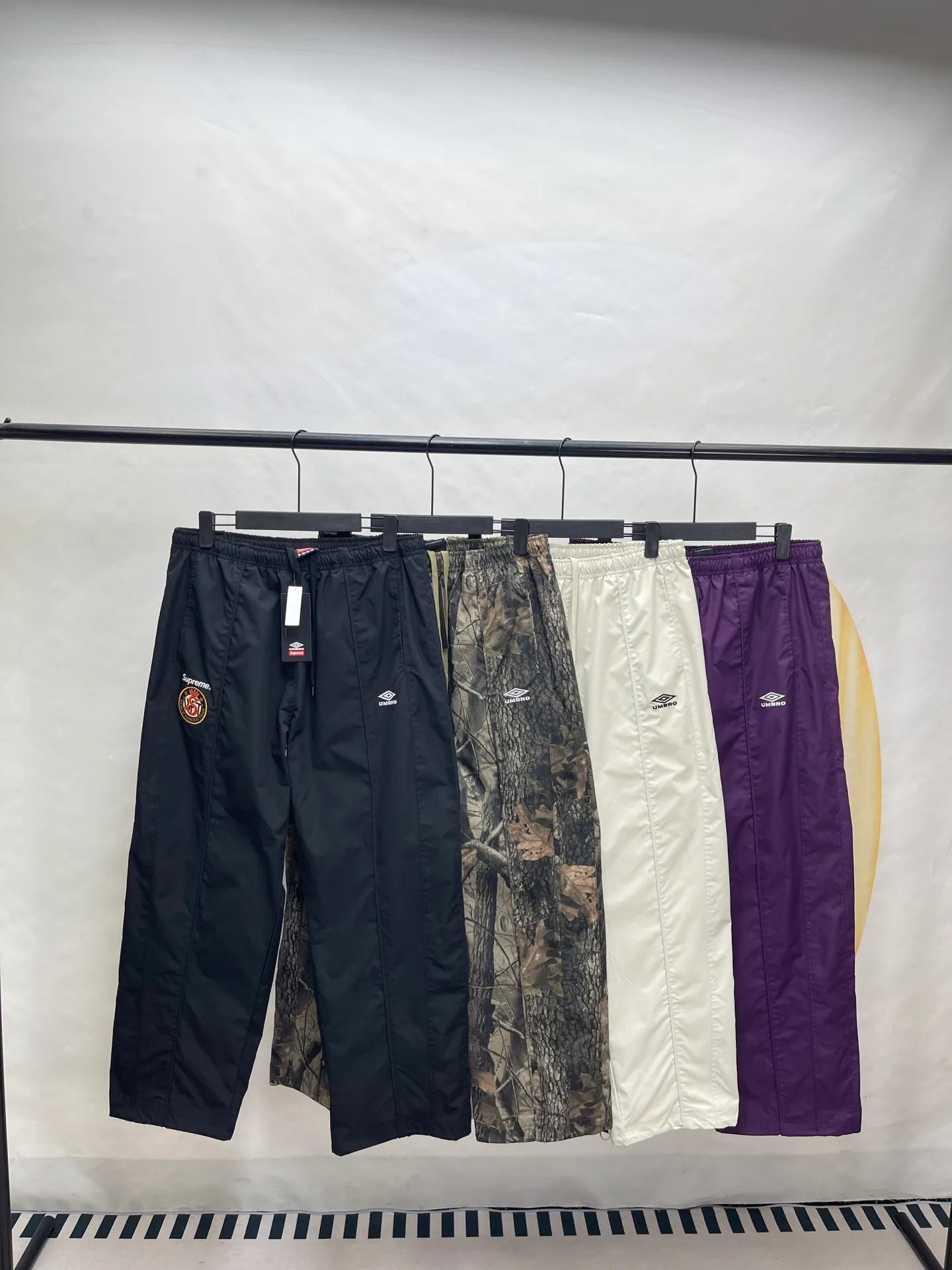 Брюки Мужские Supreme 12640953