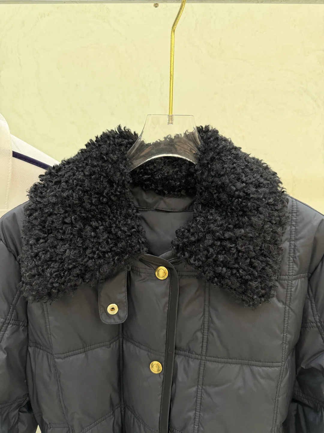 Куртки И Пуховики Мужские Moncler 17937834
