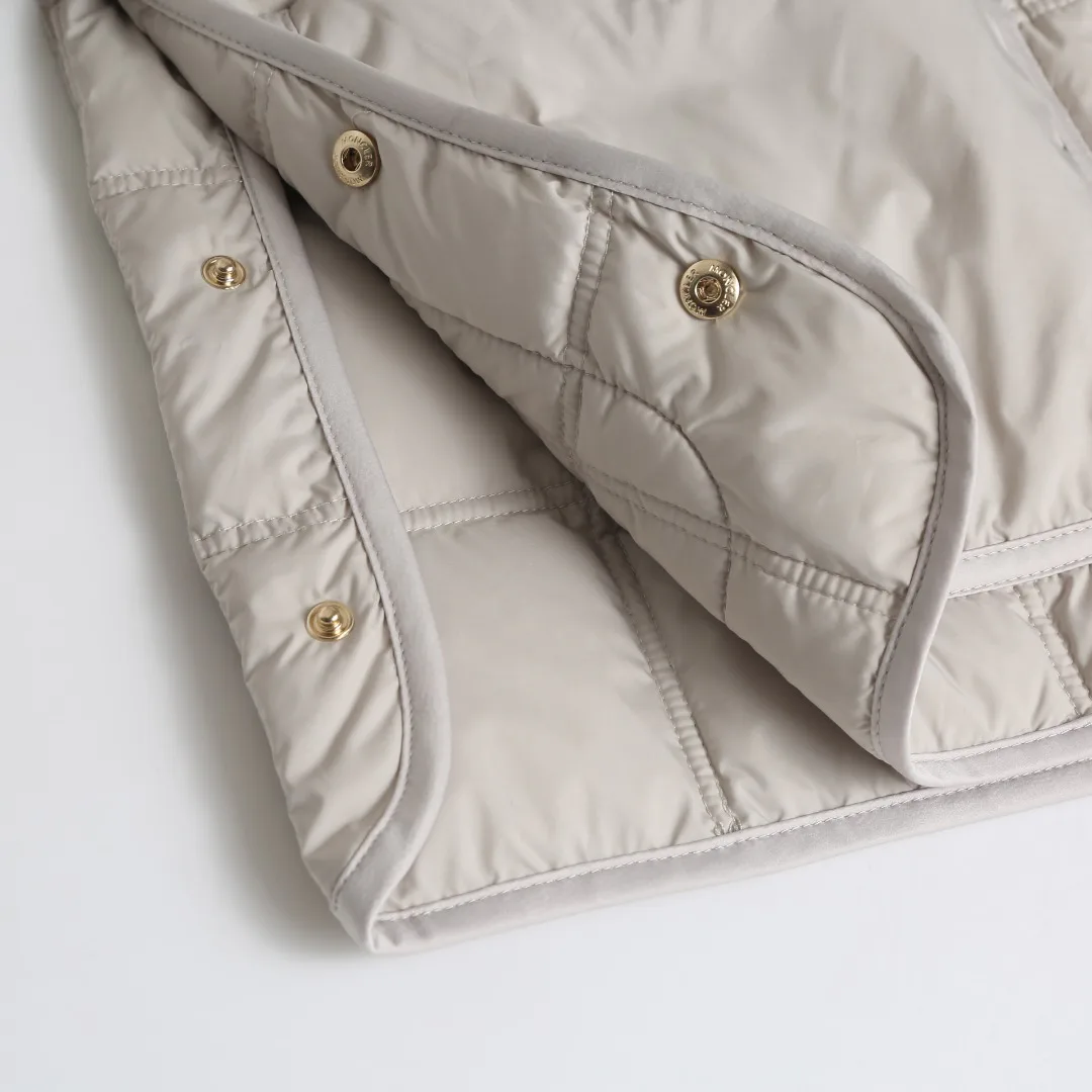 Куртки И Пуховики Женские Moncler 17883648