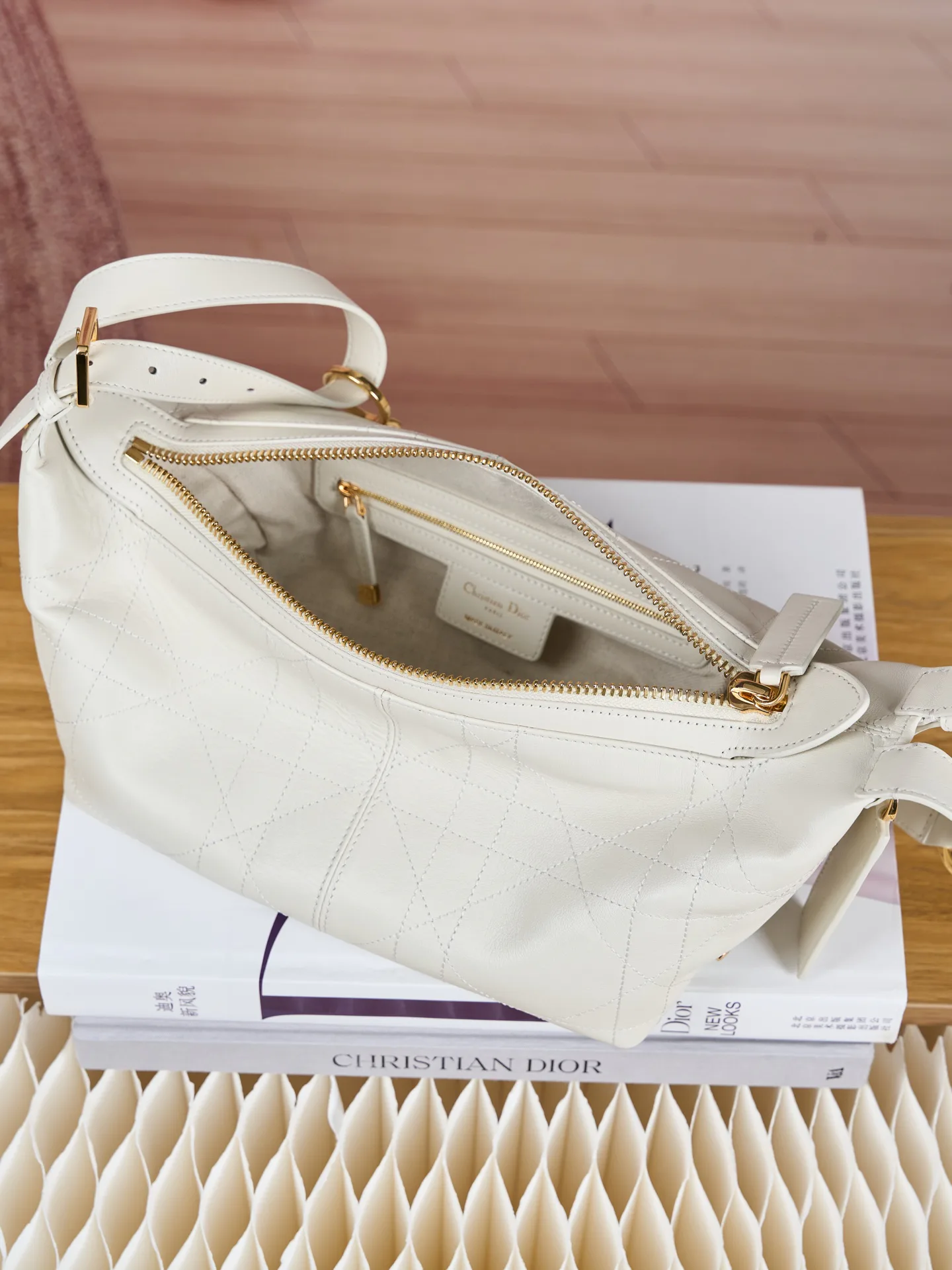 Сумки На Ремне Женские Christian Dior 82344