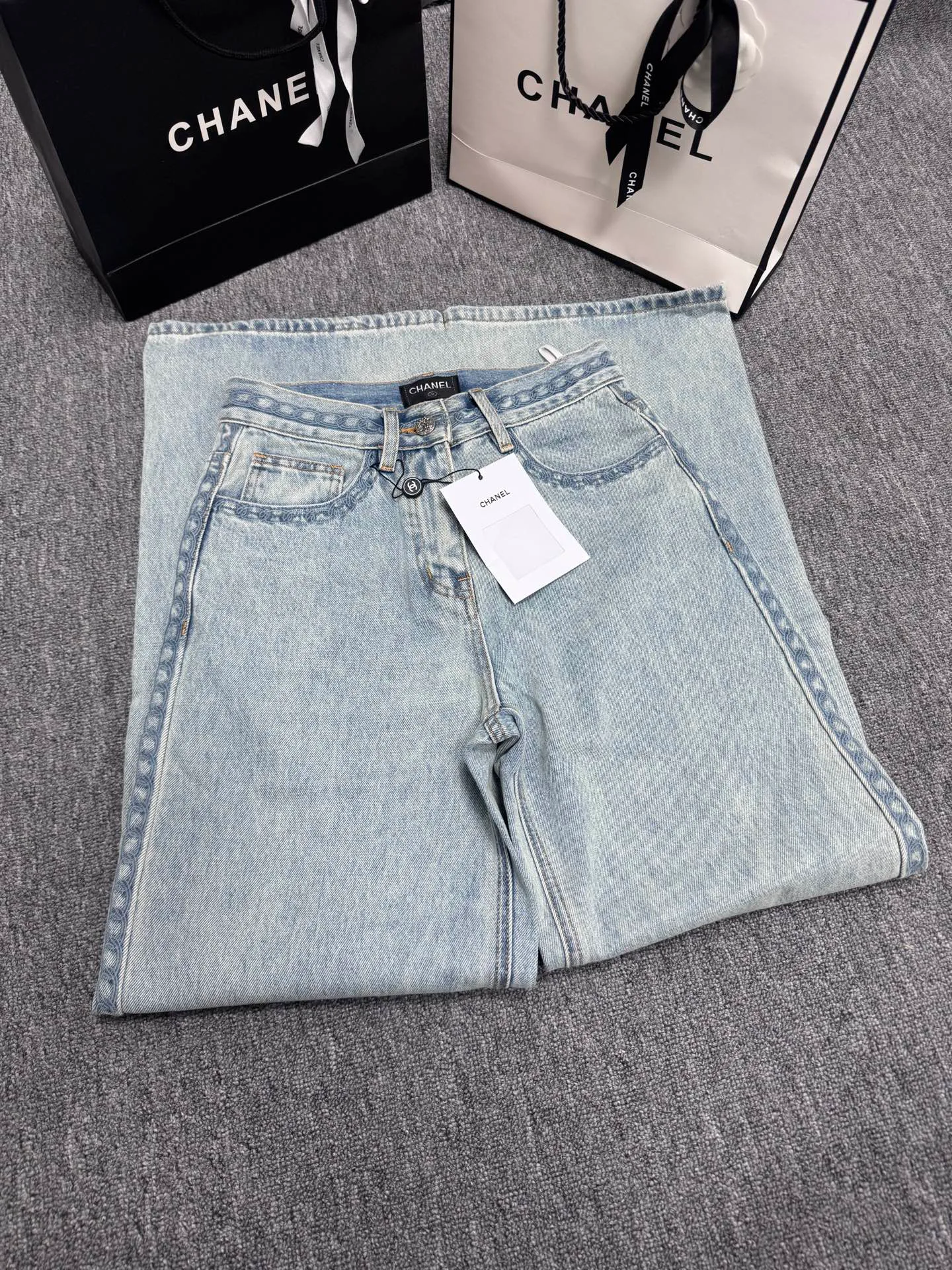Джинсы Женские Chanel 16897518
