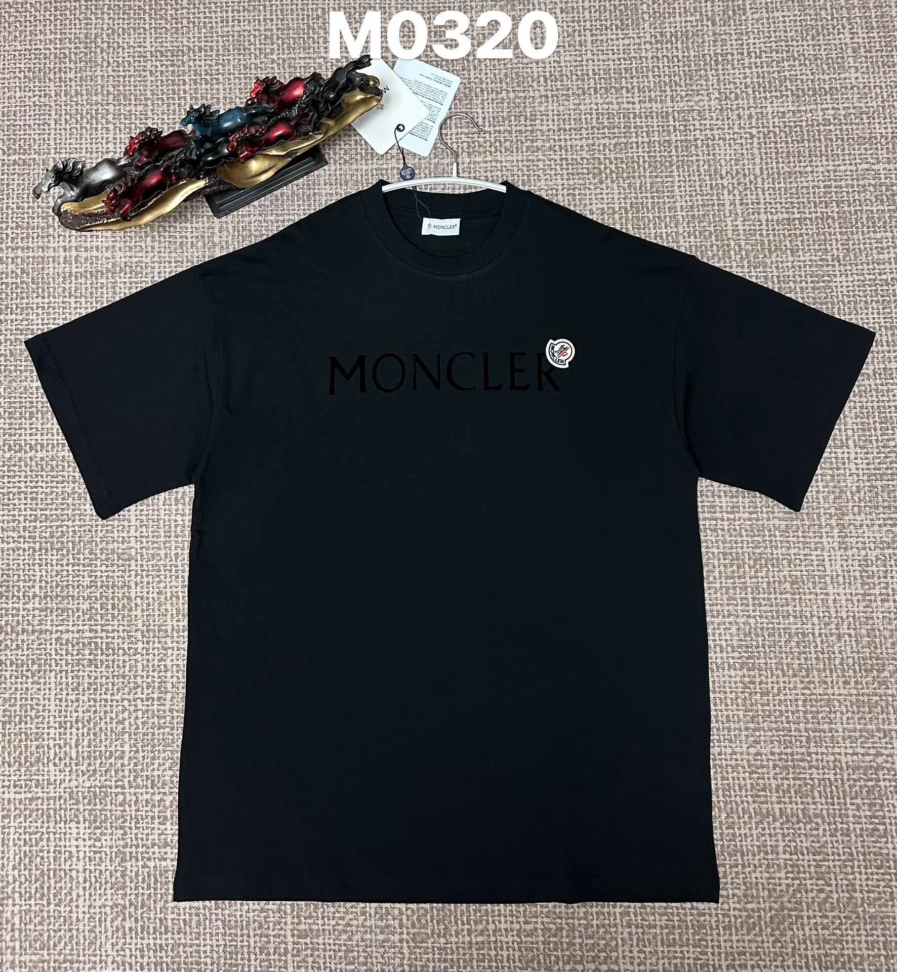 Футболки Женские Moncler 1259330