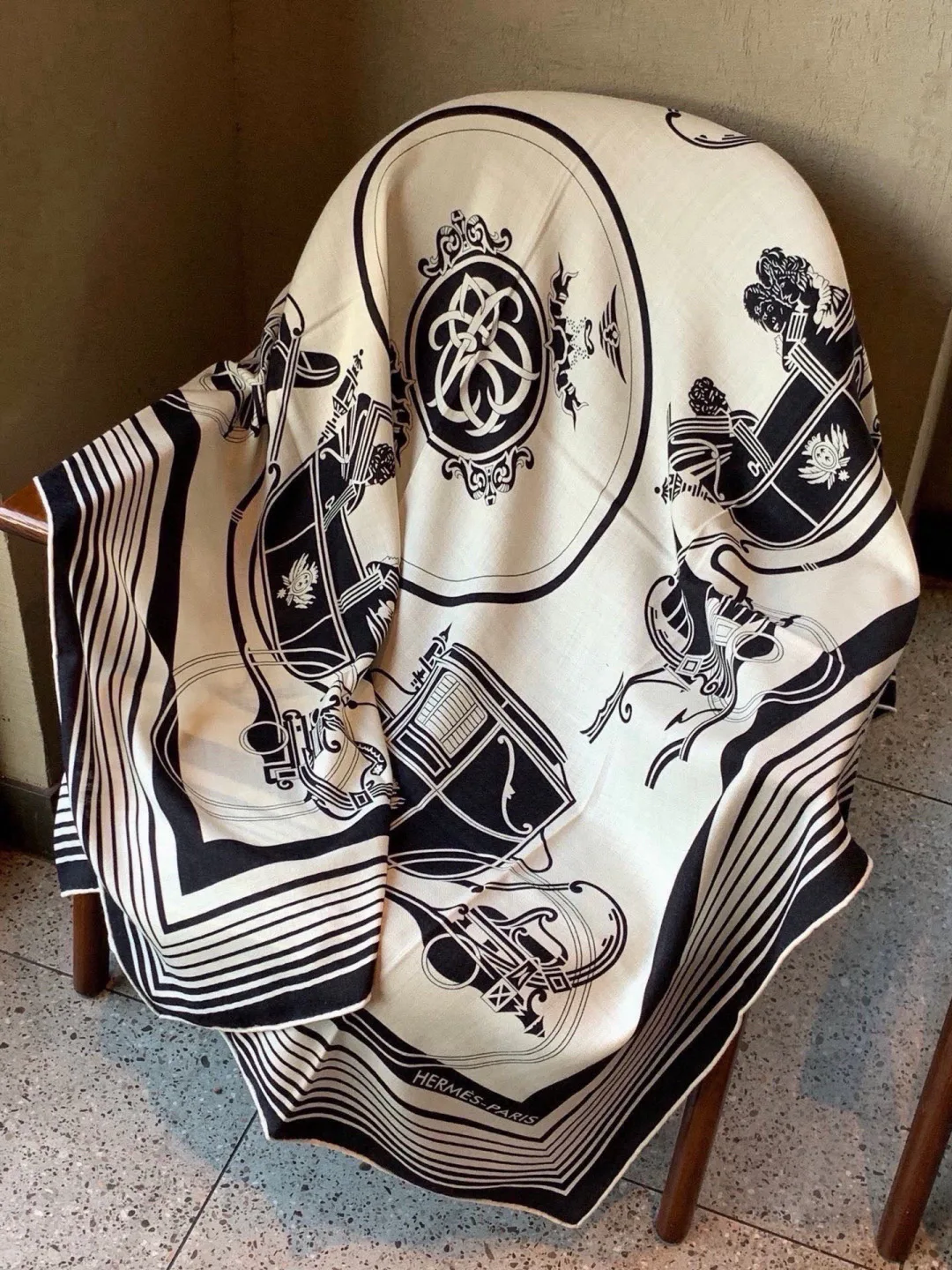 Платки Hermes 18675702