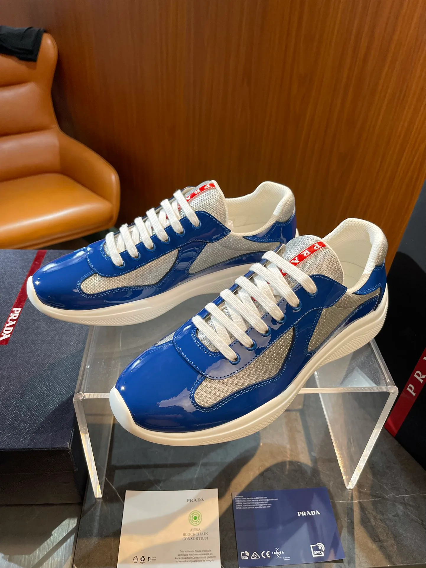 Кроссовки Женские Prada 161051